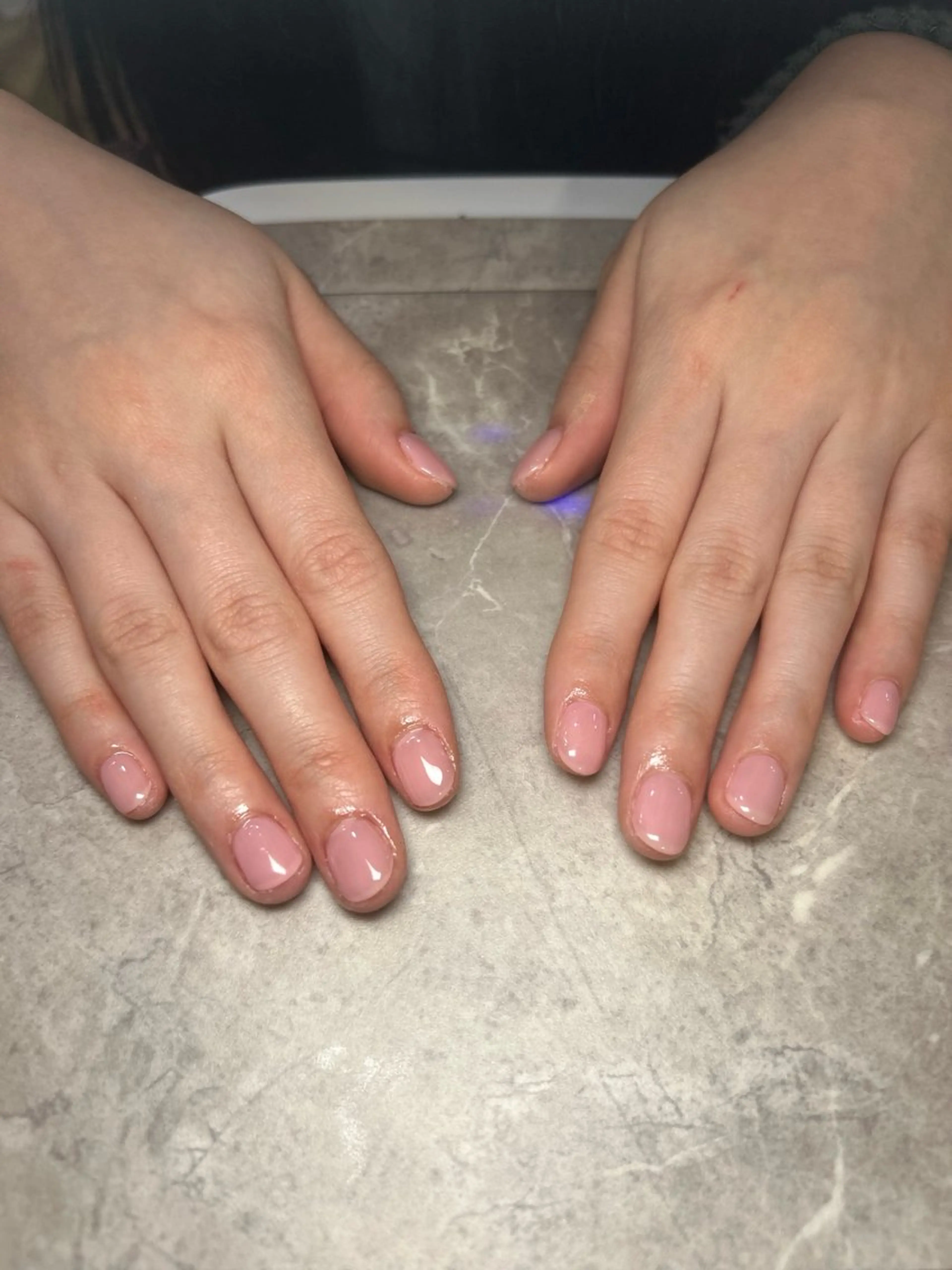 ネイル 三輪 彩美春のネイルデザイン