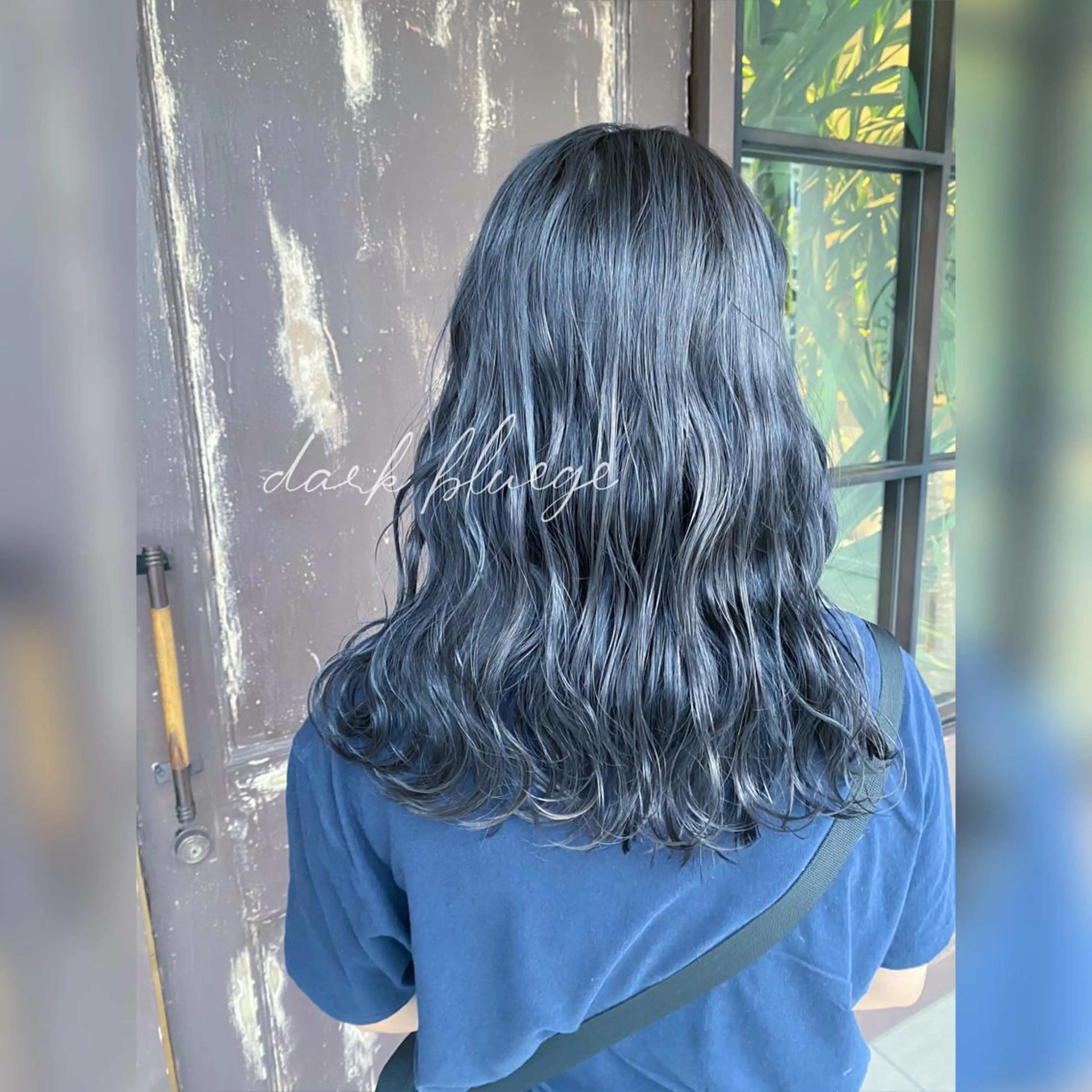 セミロング カラー ブルーカラー ブルージュ ヘアカラー 川越 輝梨奈のヘアスタイル