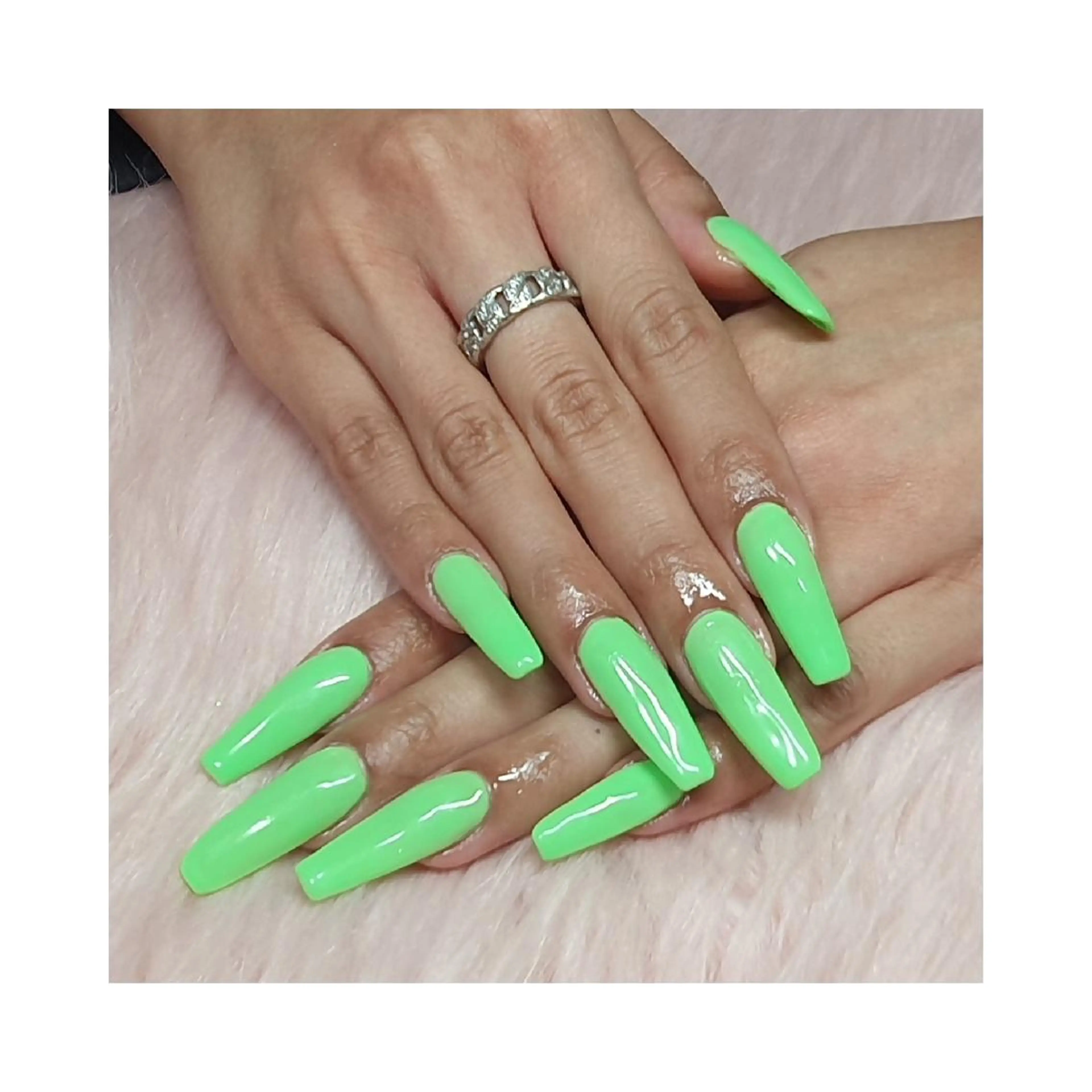 ネイル Salon de dahan所属・SALON DE DAHANのネイルデザイン