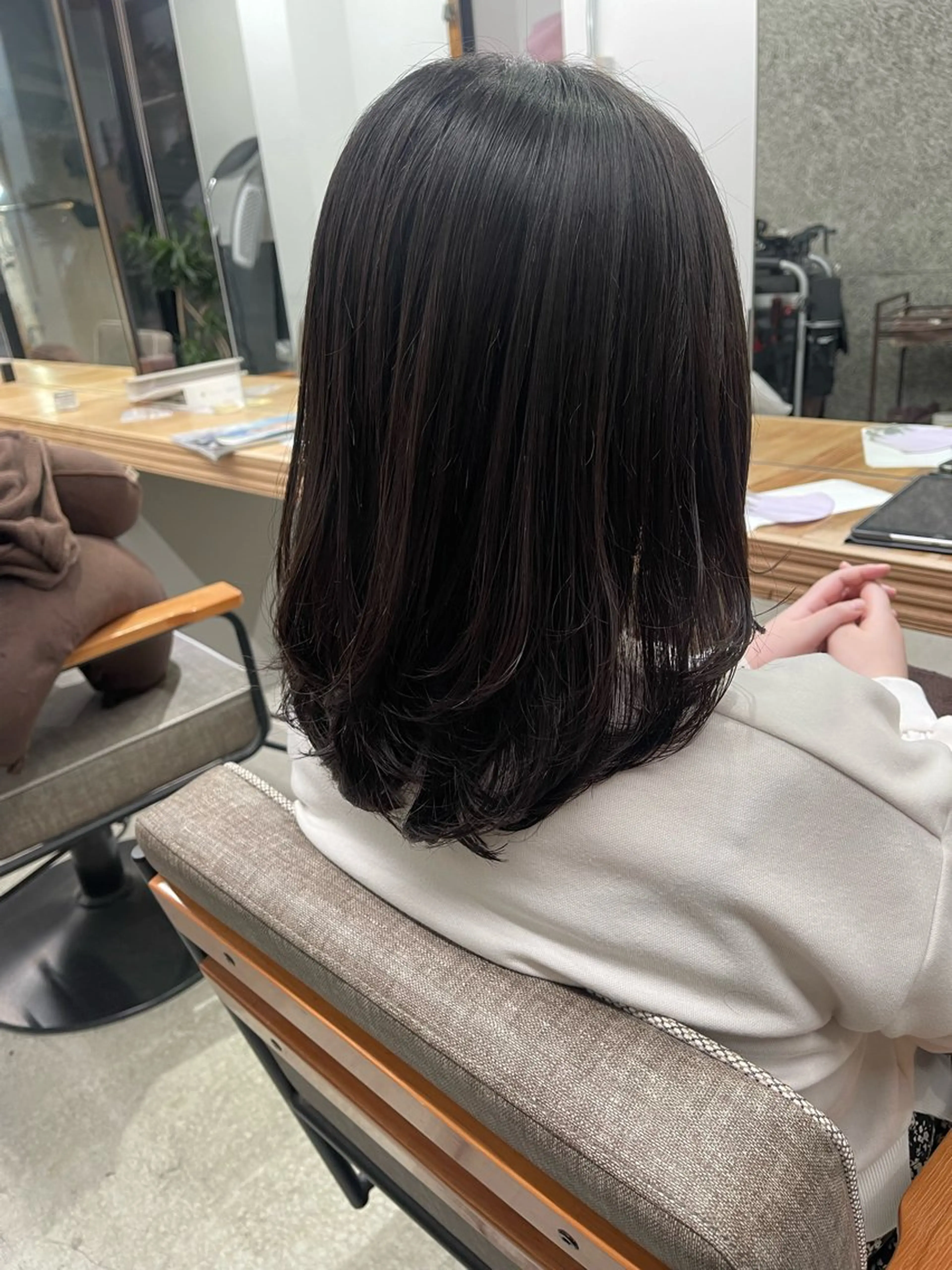 ミディアム カット かめい りなのヘアスタイル