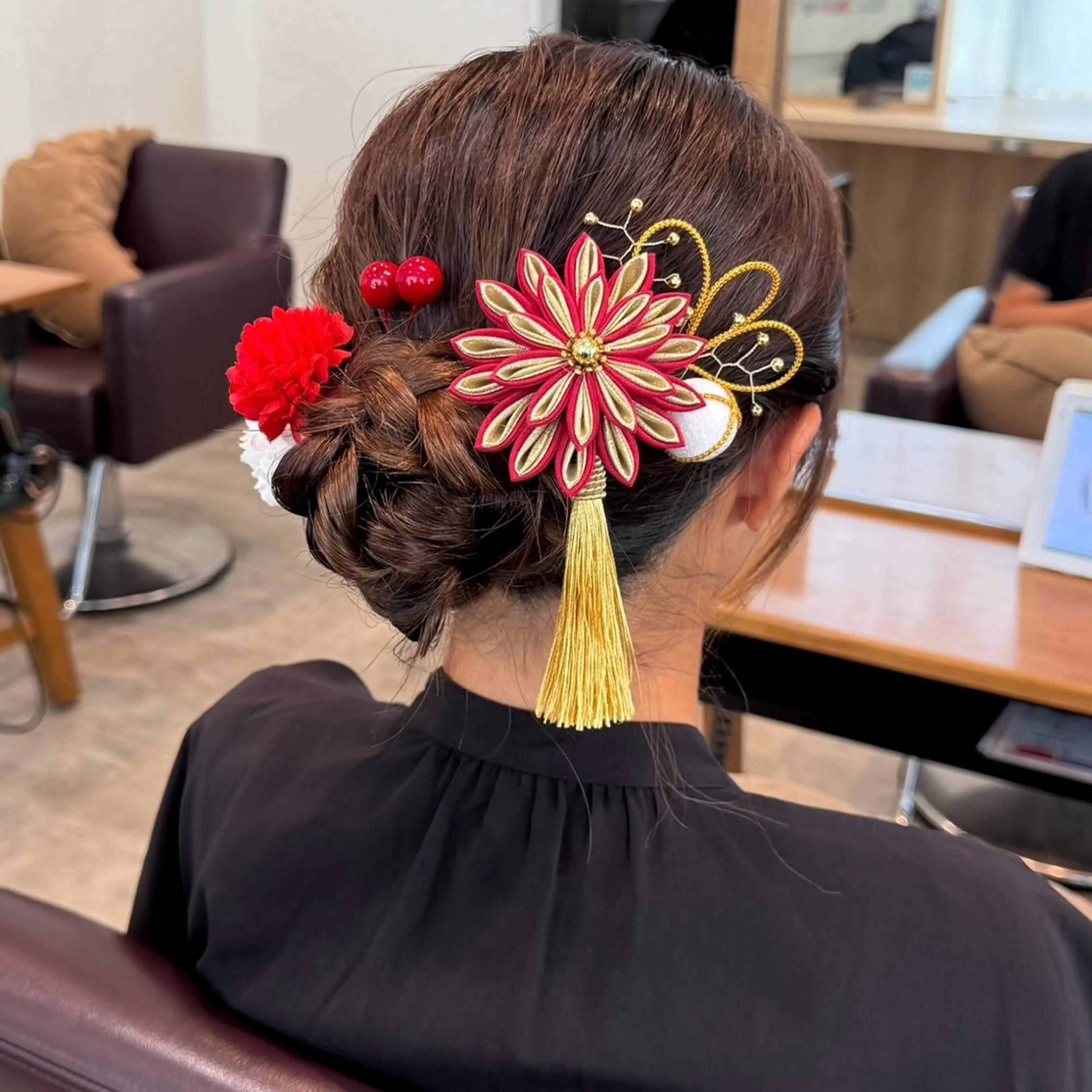 セミロング ヘアセット ハイトーン/ダブル カラー/あやかのヘアスタイル