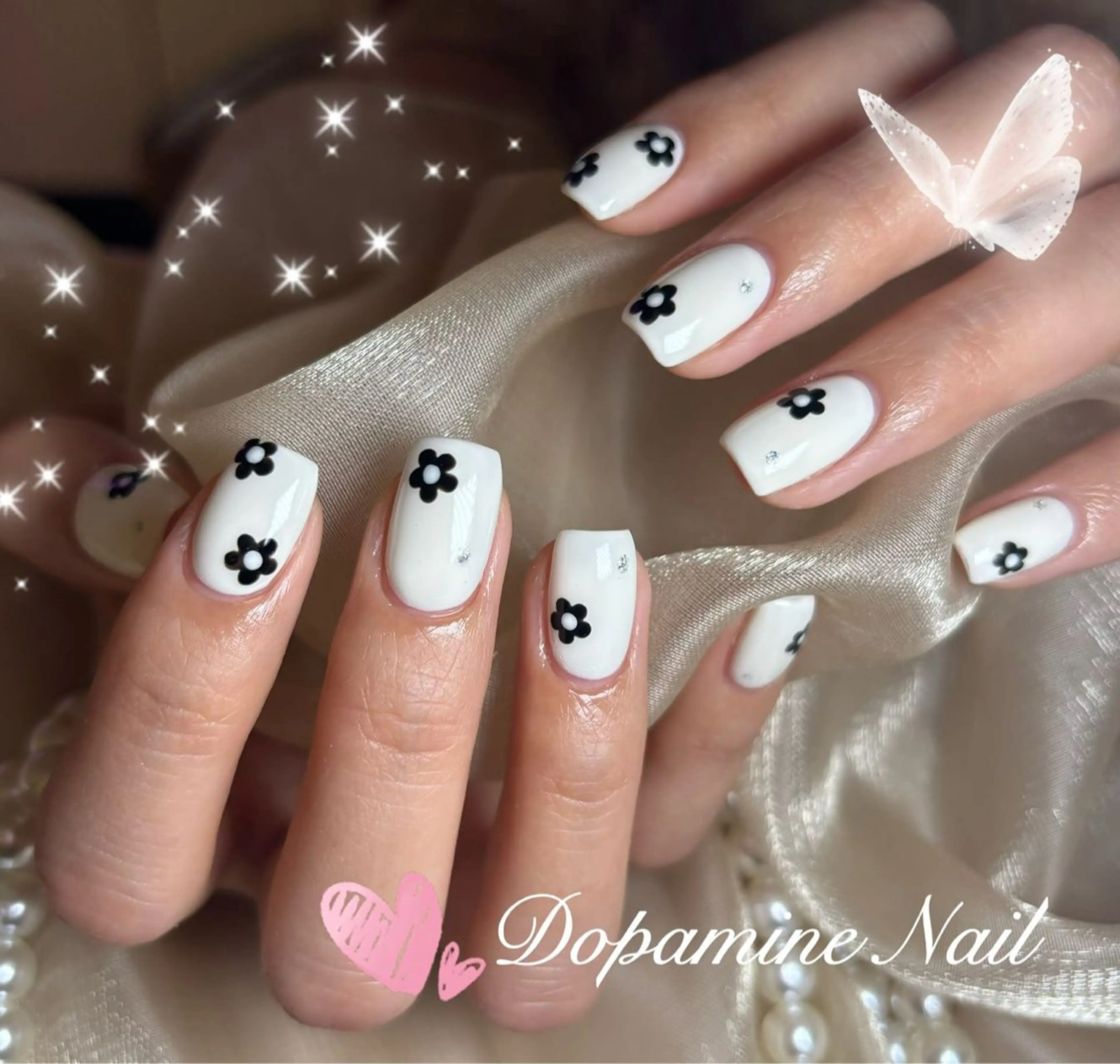 ネイル Dopamine nail 新人のネイルデザイン