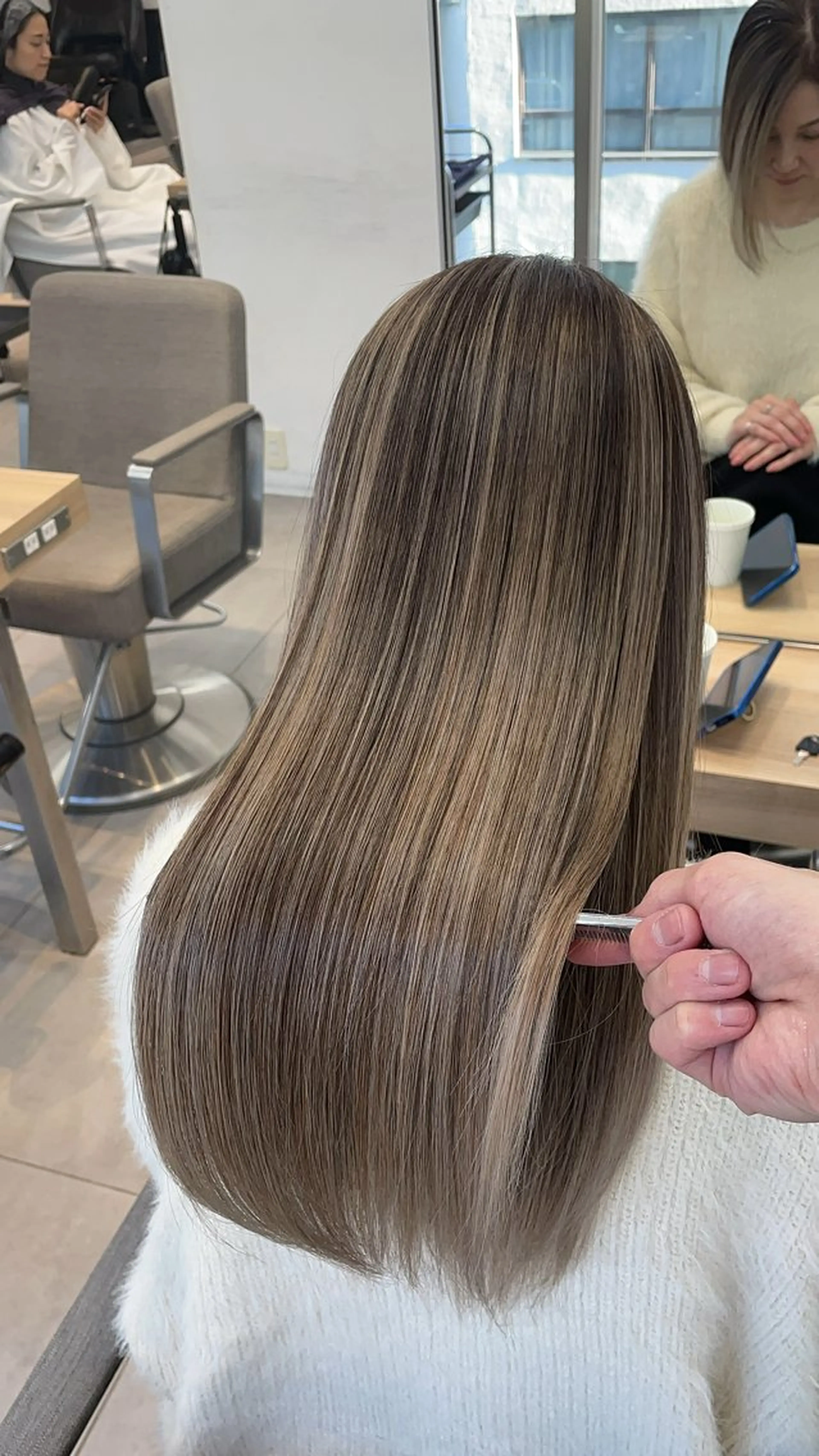 ロング カット 縮毛矯正 トリートメント ヘッドスパ ✨髪質改善✨美髪 矯正🫧小泉のヘアスタイル