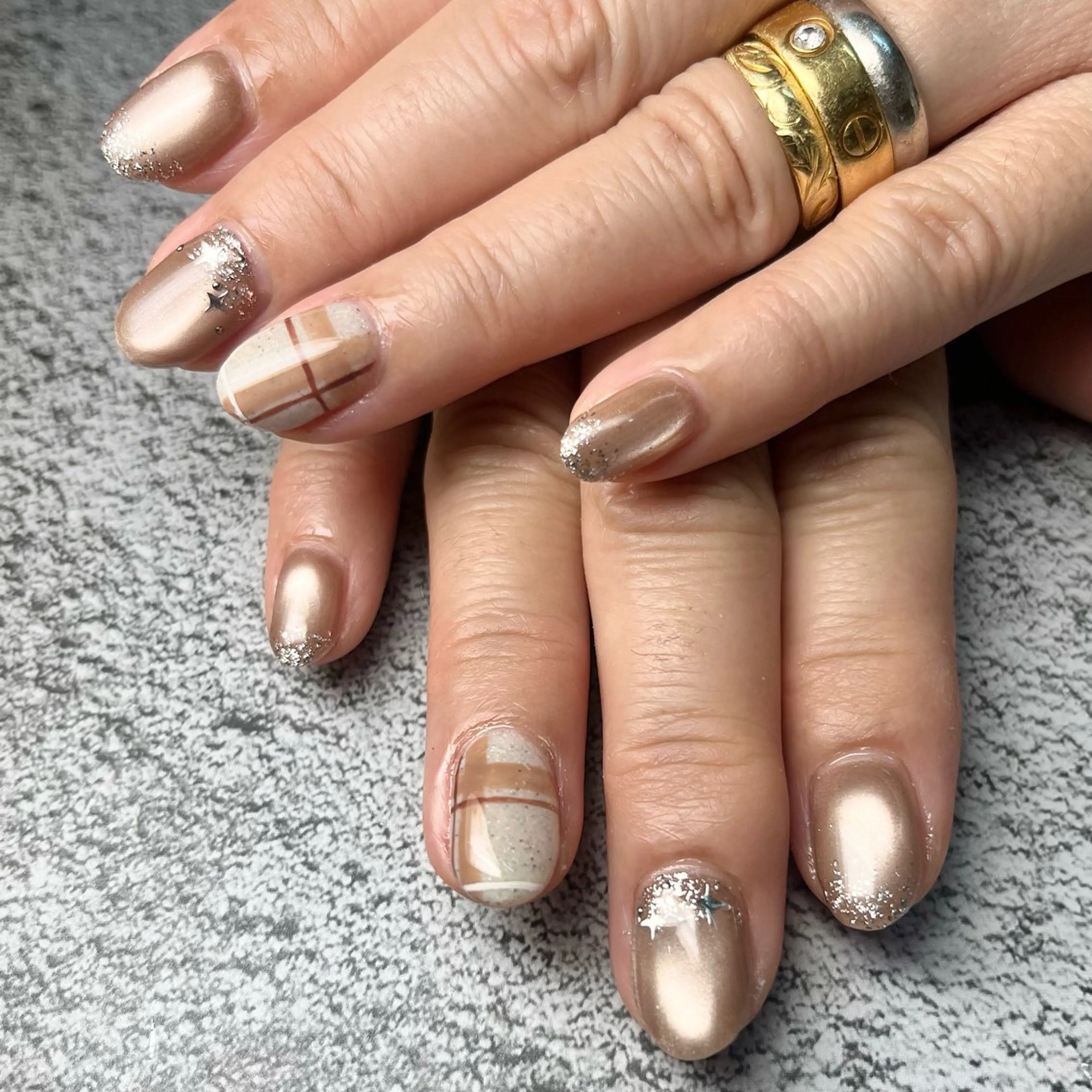 ネイル ハンドネイル Queen nail 北堀江 ASUKAのネイルデザイン