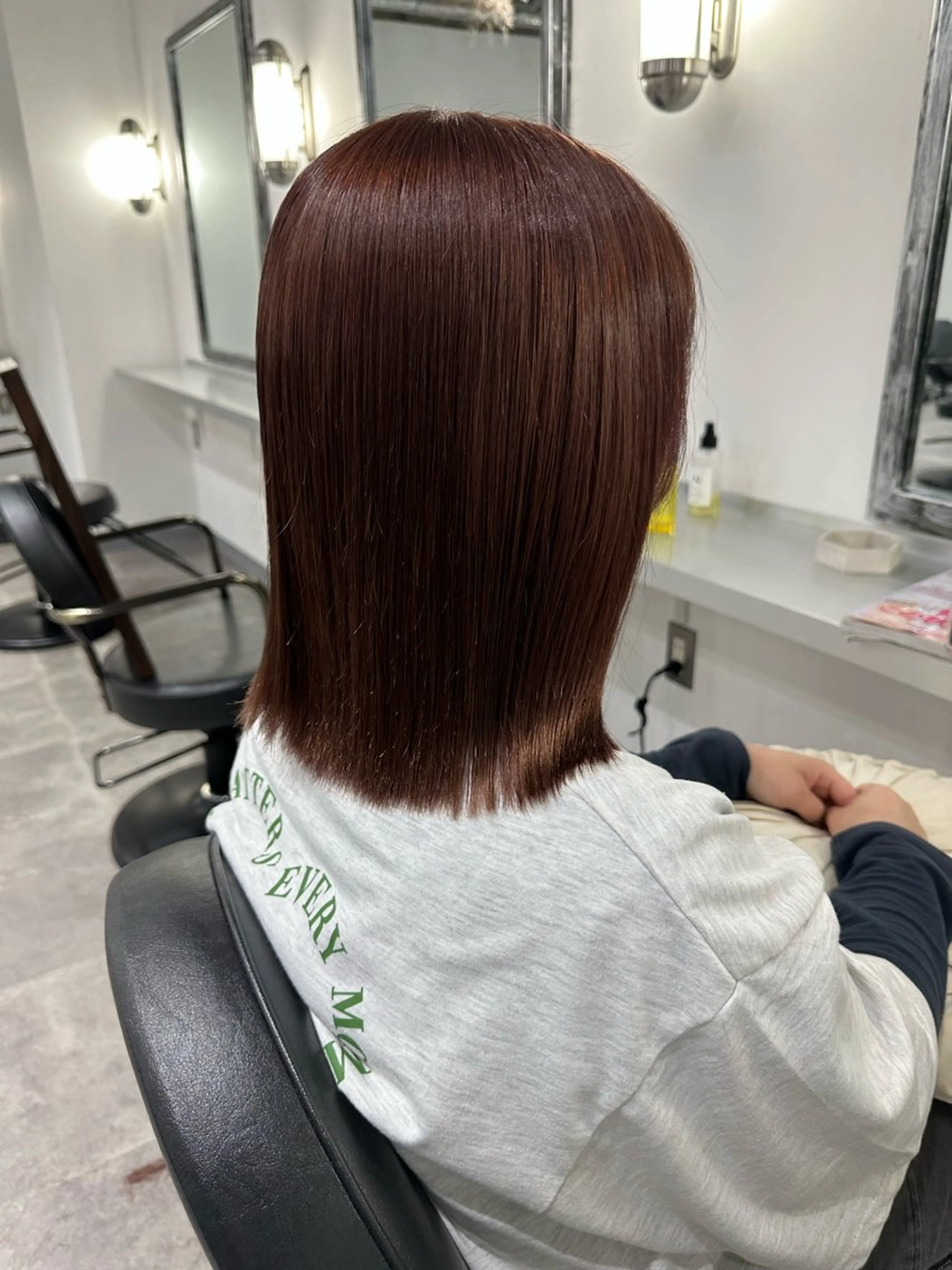 ショート カラー ブラウンカラー ショコラブラウン 篠崎 佑季のヘアスタイル