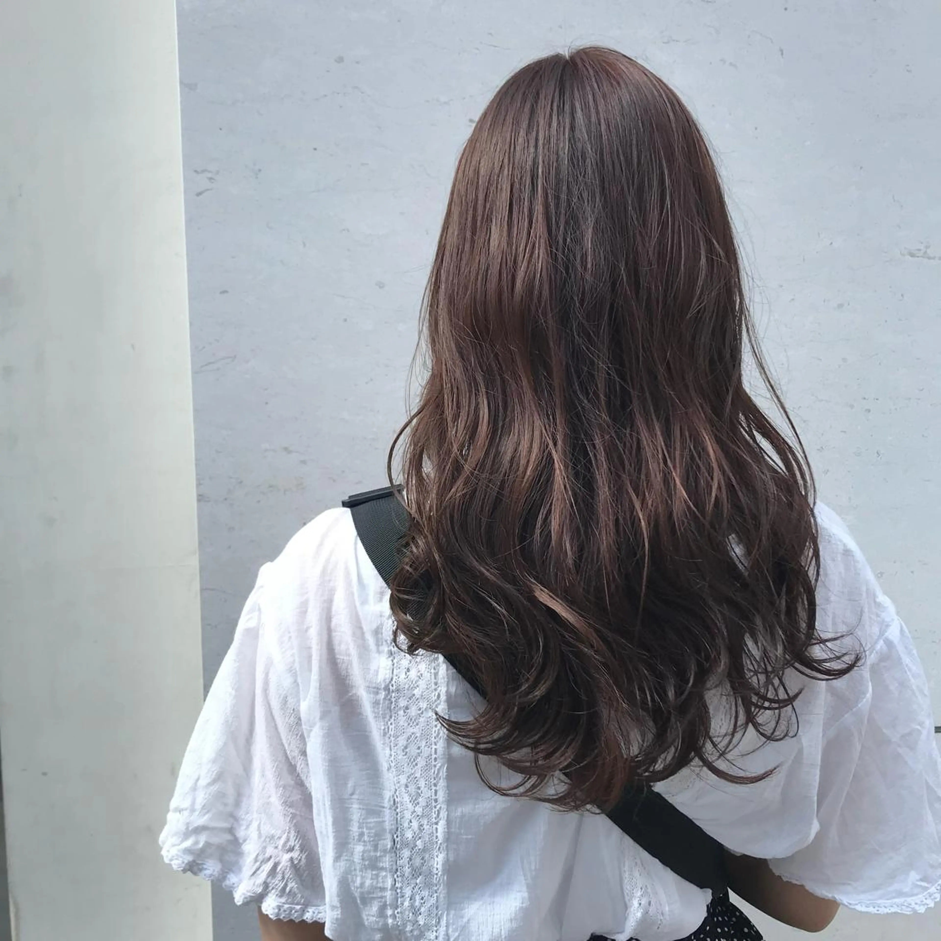 カラー ブリーチ ケアブリーチ ダブルカラー イヤリングカラー ハイライトカラー ulu名古屋栄所属・落合しほ/韓国ヘア/ 髪質改善/縮毛矯正のヘアスタイル