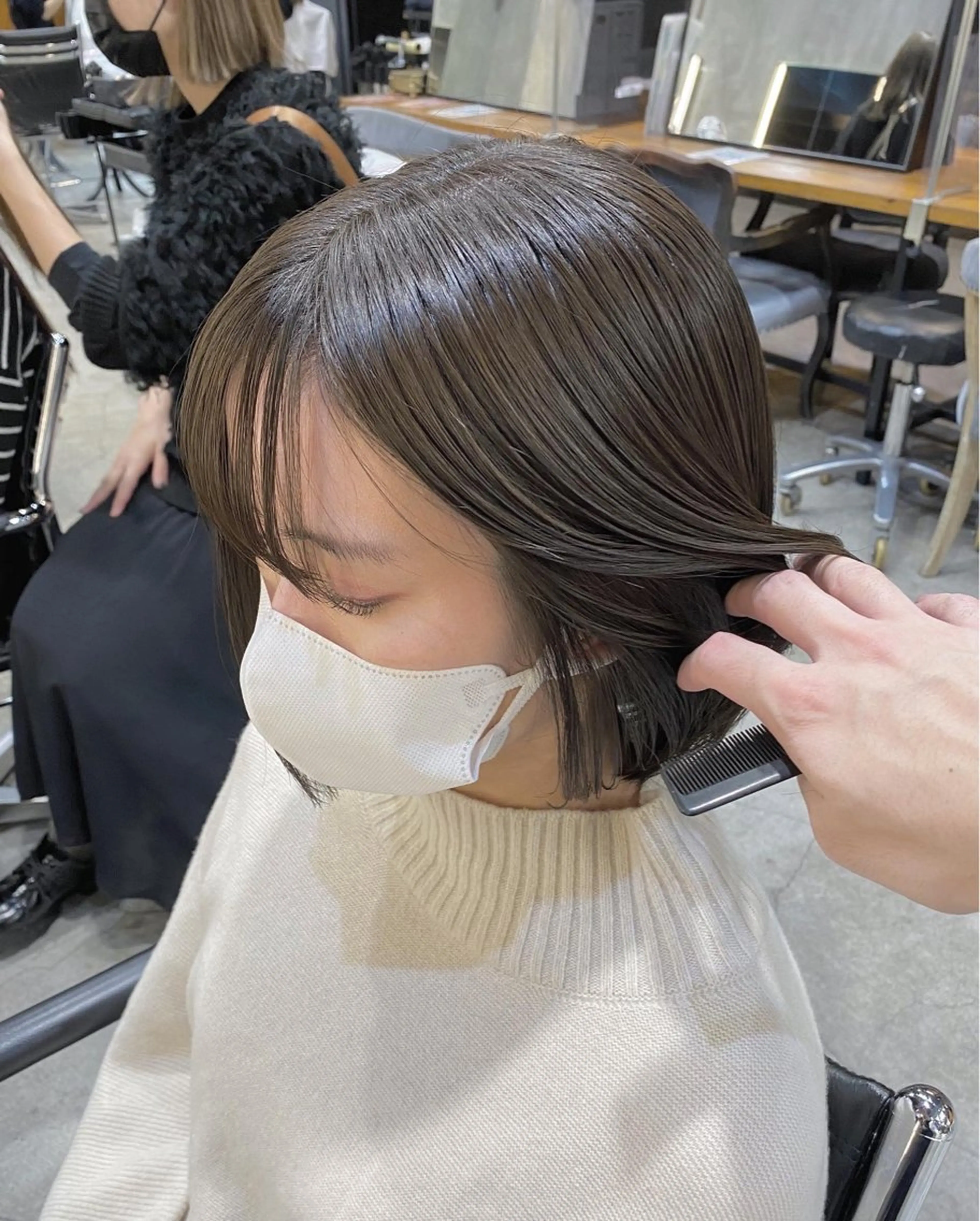 ショート カラー ショートボブ グレージュ ボブ ショートヘア ブリーチなしダブル カラー🧸🐺陽介のヘアスタイル