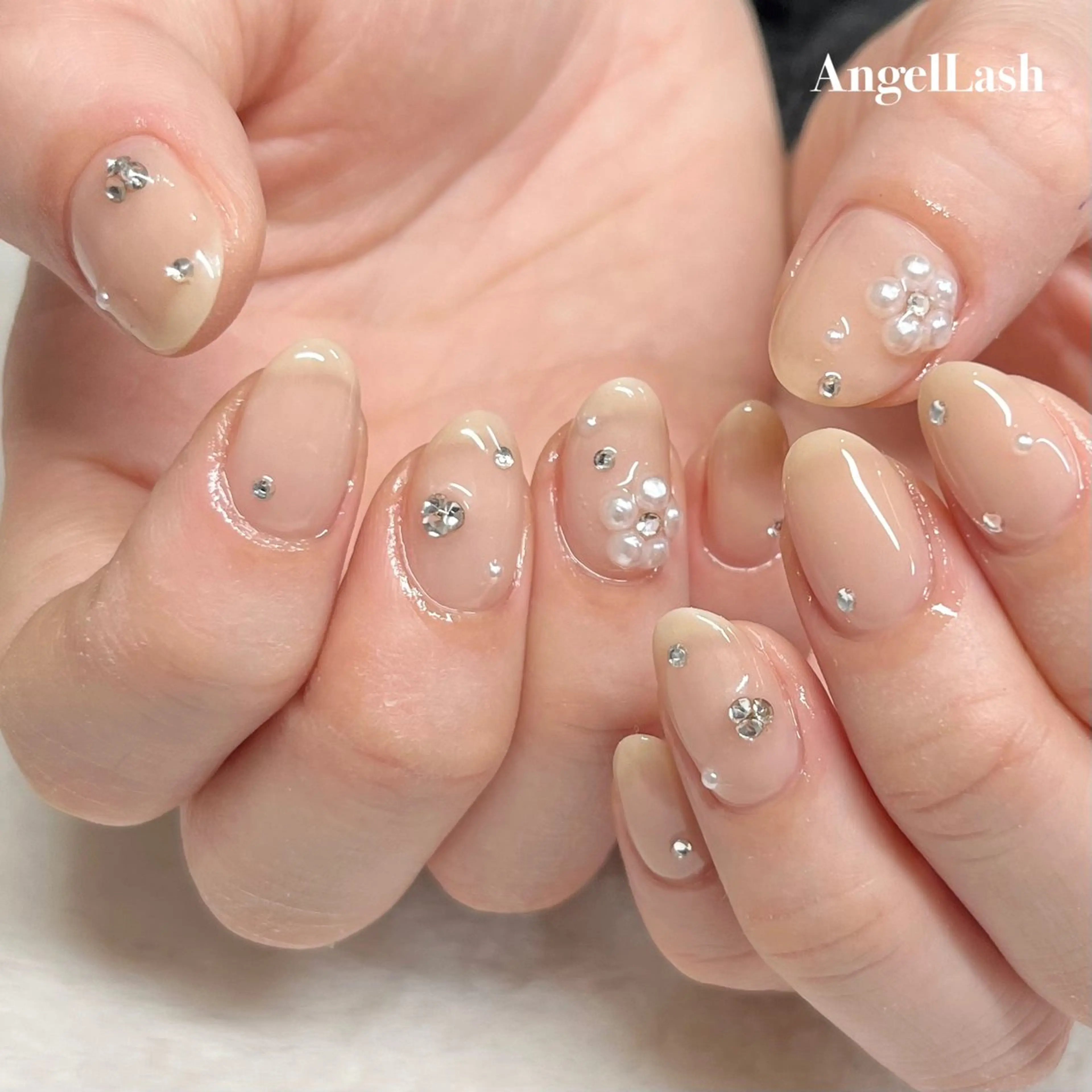 ネイル WASHLY所属・sakura 辻堂ニュアンスネイルのネイルデザイン