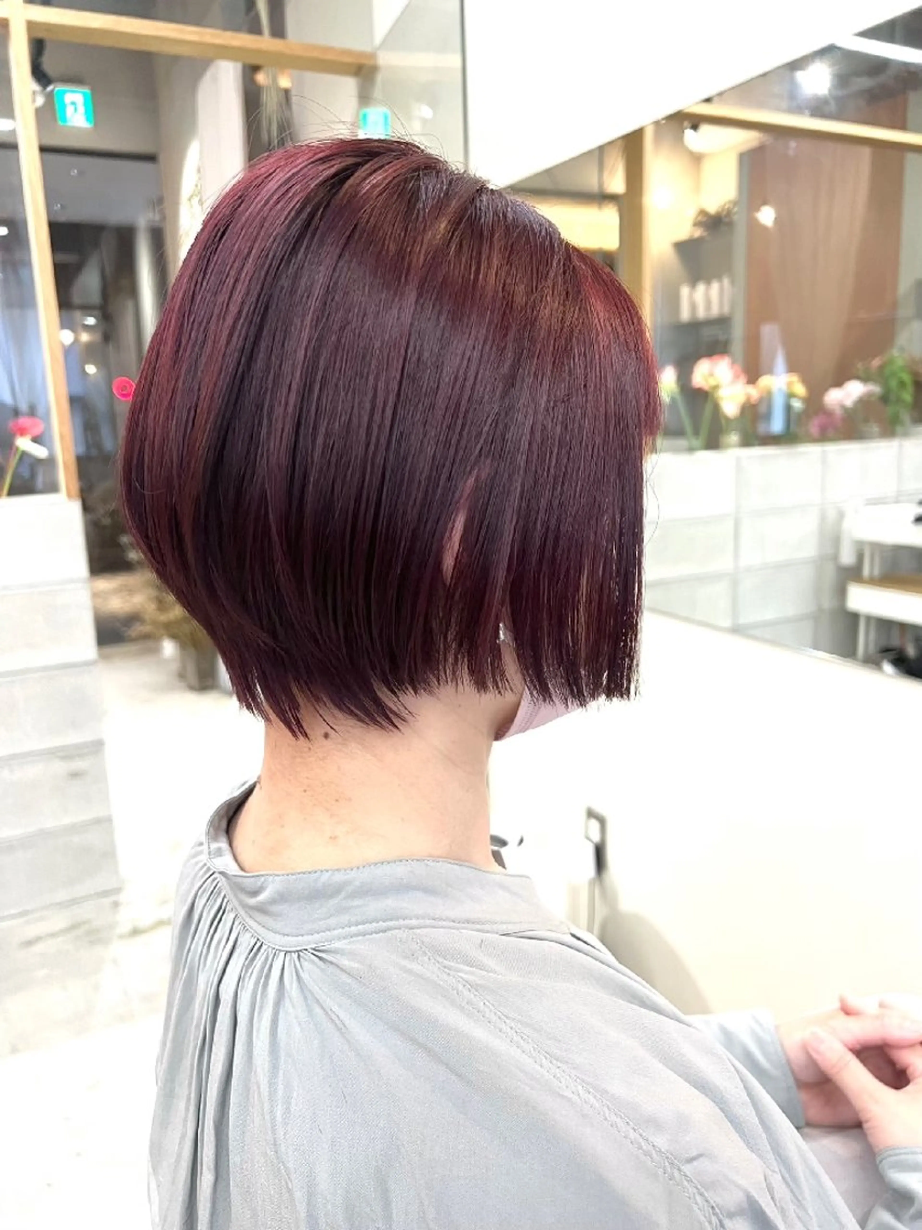 カラー 🌸花屋併設🌸石垣 友基のヘアスタイル