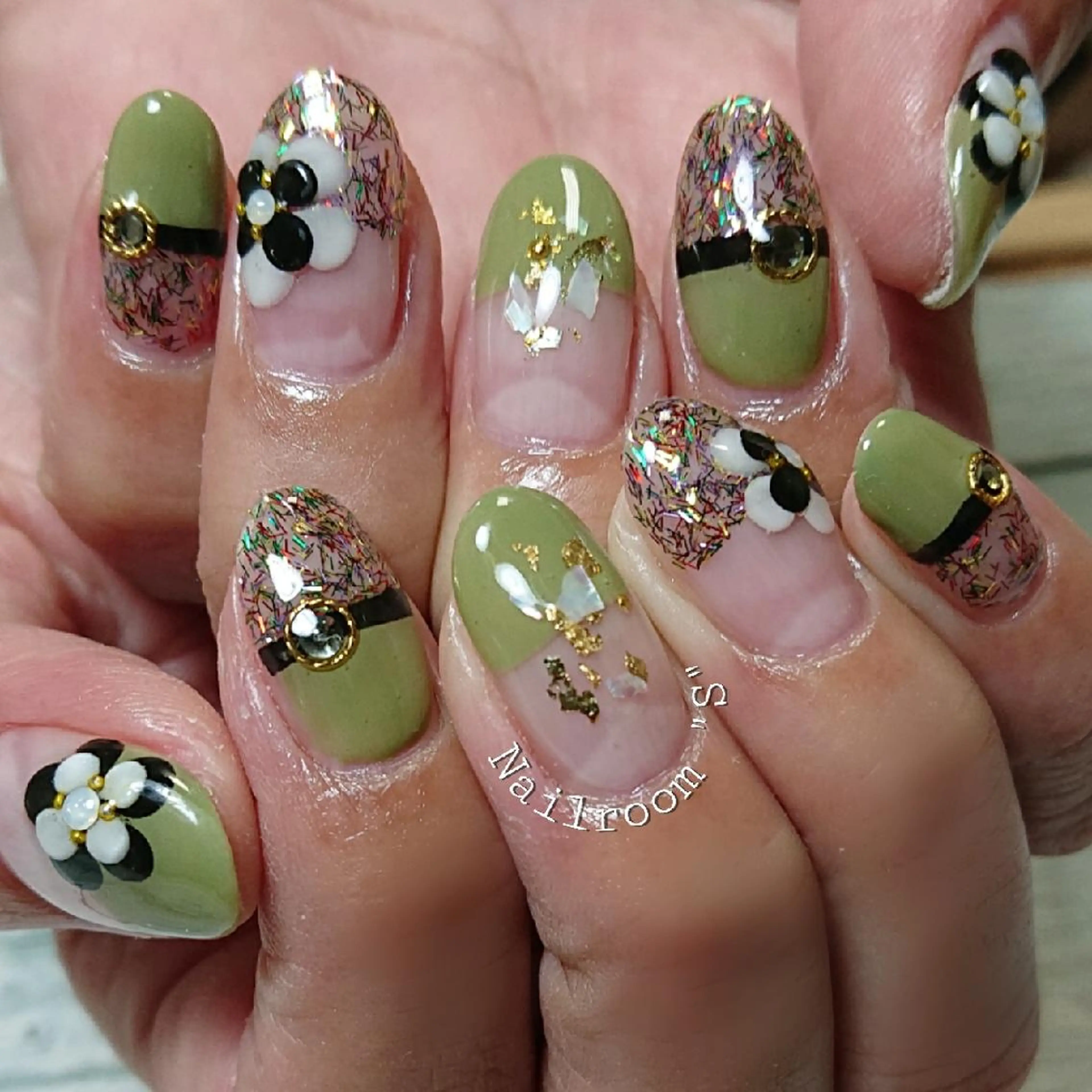 ネイル ハンドネイル ハンドケア Nail room  "S"  SAKAIのネイルデザイン