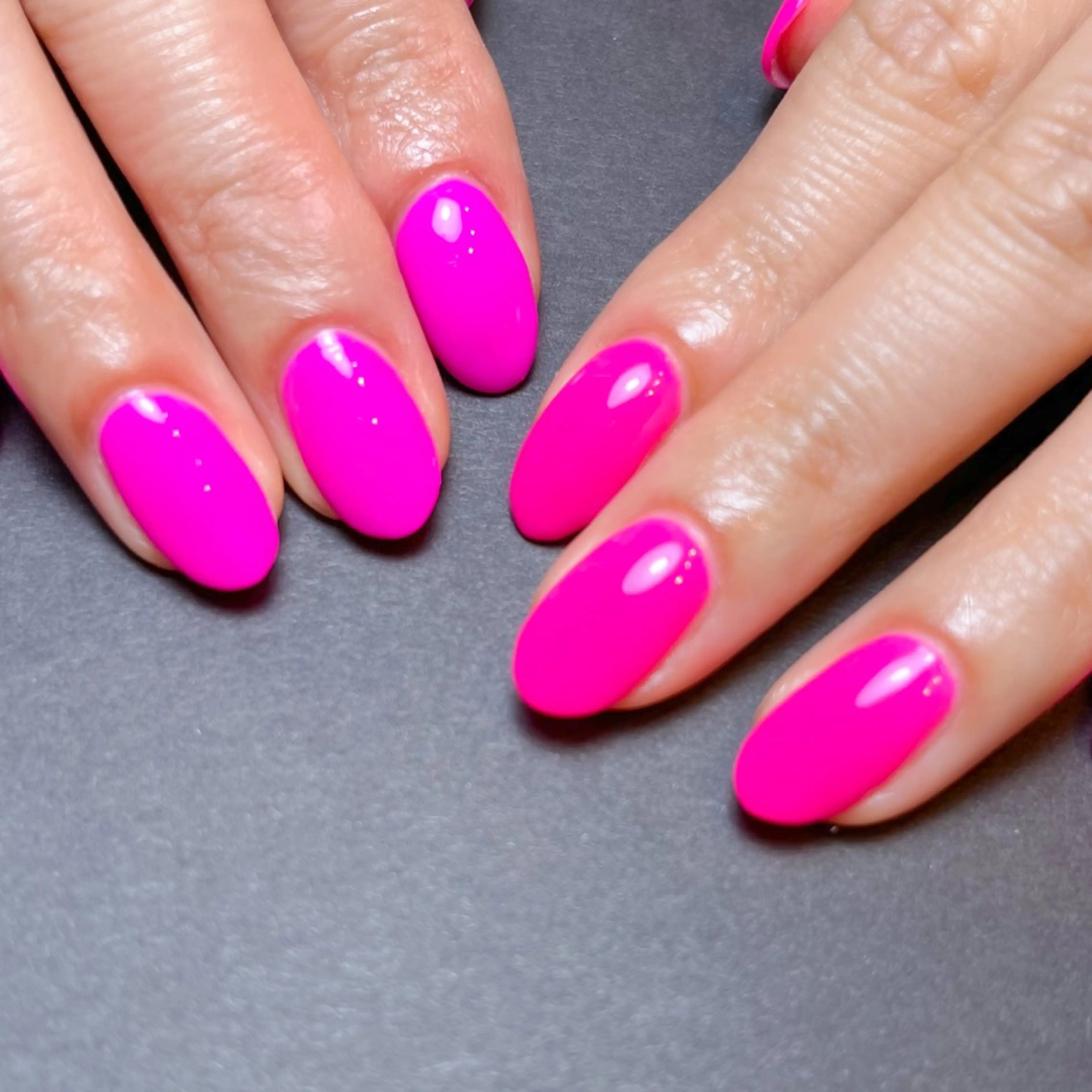 ネイル ワンカラーネイル ハンドネイル ハンドケア ナツインフィニティ ネイルズ(なつ)のネイルデザイン