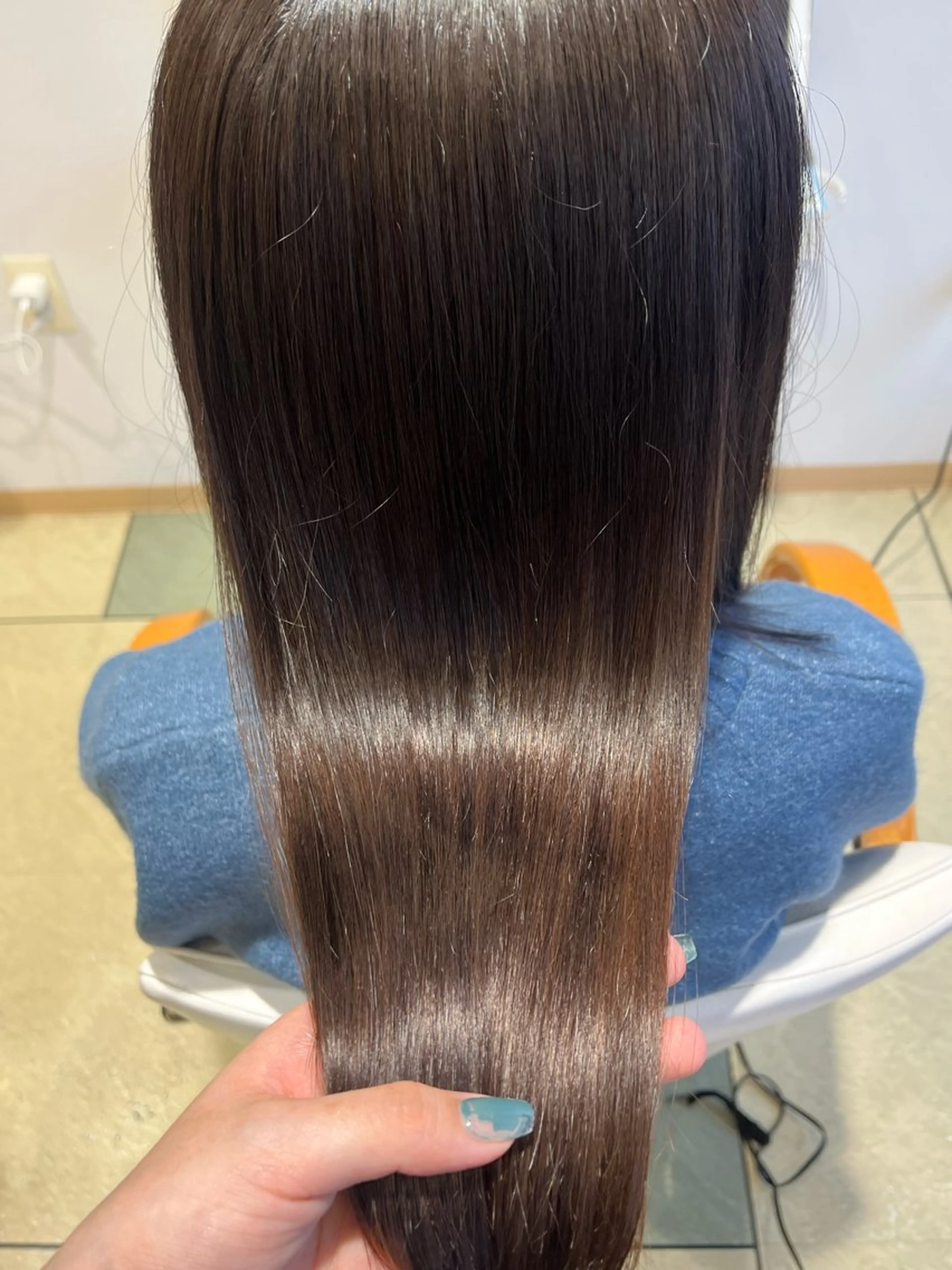 セミロング カット トリートメント ベージュカラー⌇﻿ くびれヘア.𐙚心音のヘアスタイル