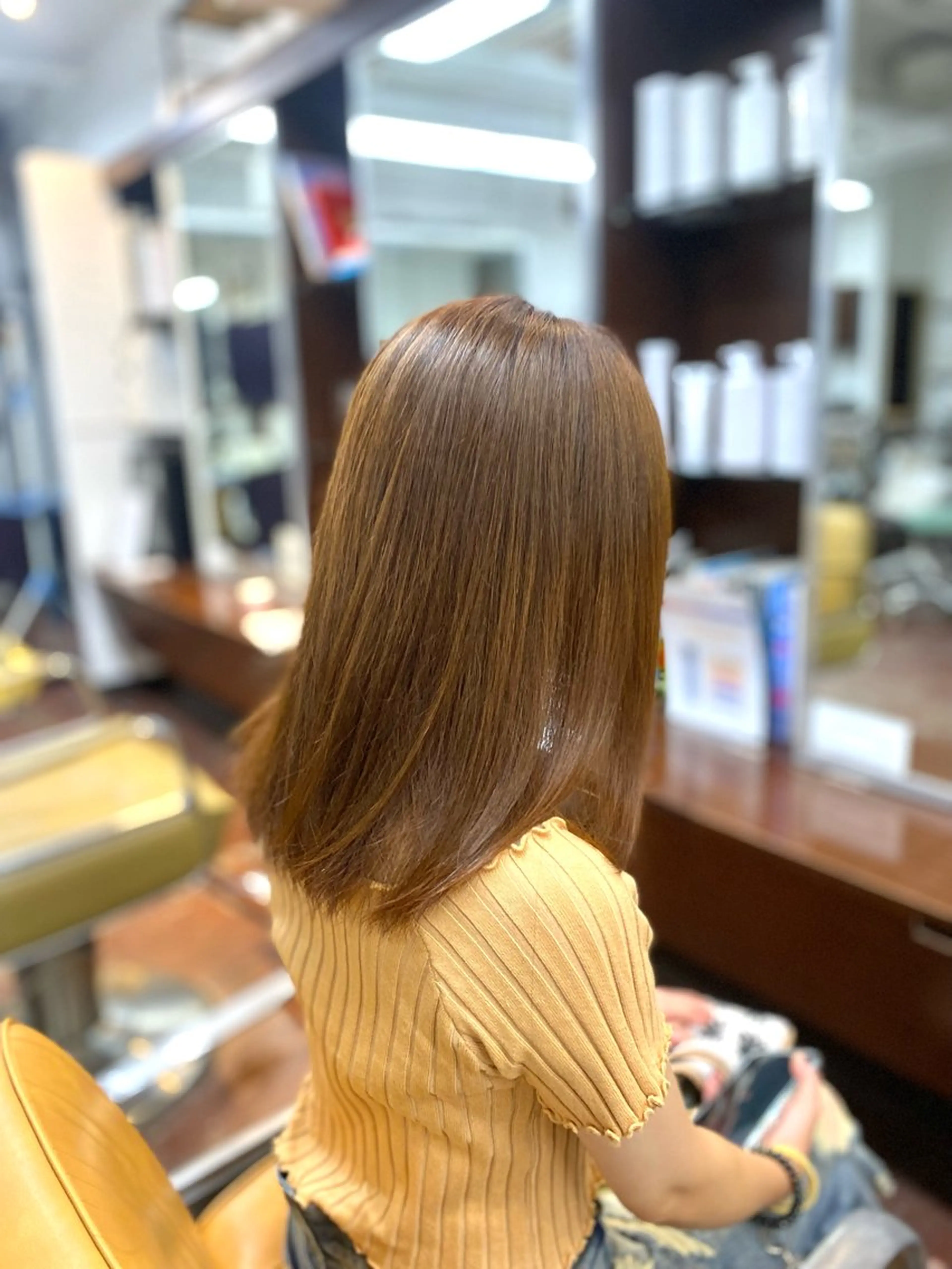 ミディアム カラー ブリーチ ブリーチなしカラー ゴカン表参道所属・菊池 大佑のヘアスタイル