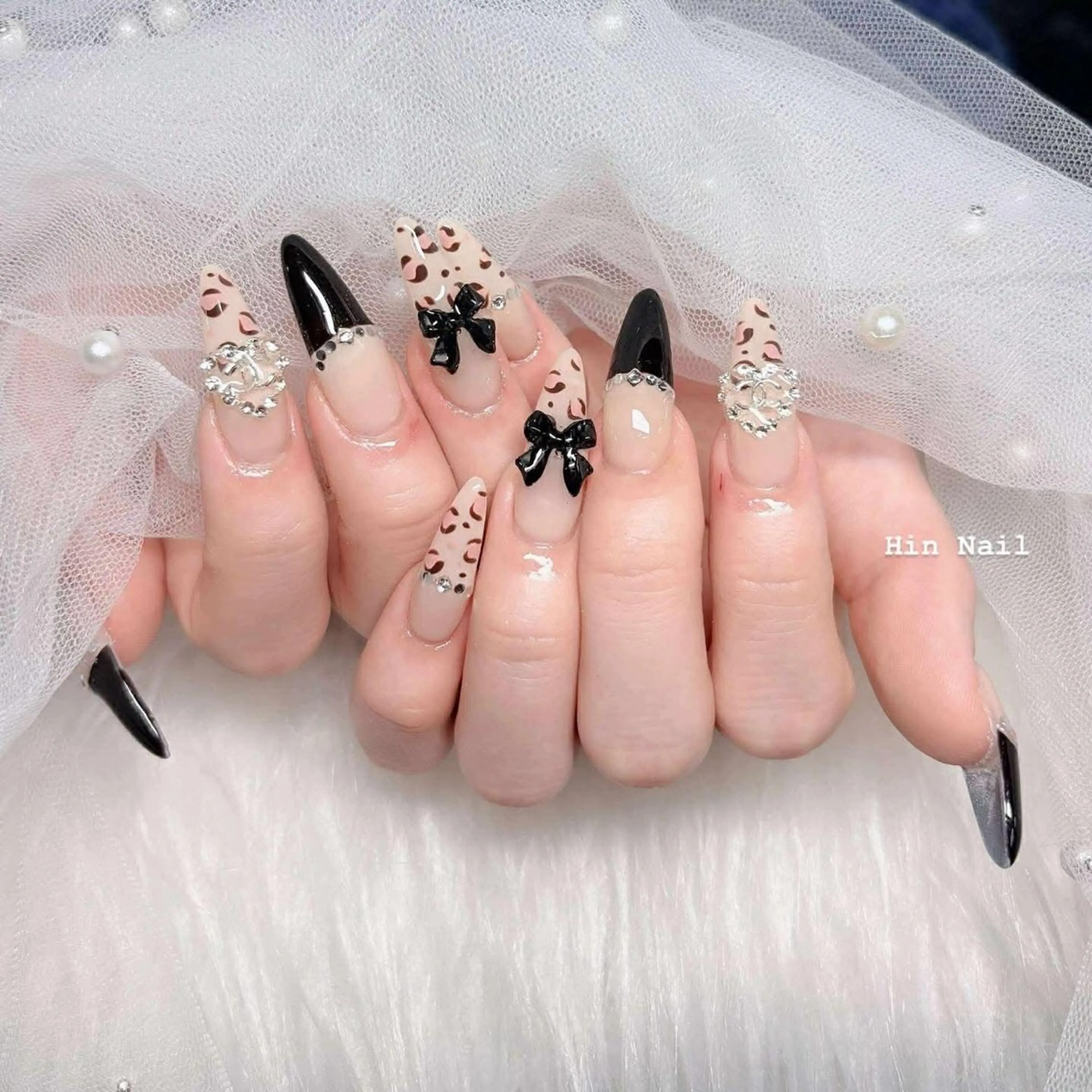 ネイル ハンドネイル Hin  Nail所属・Hin Nail Salonのネイルデザイン