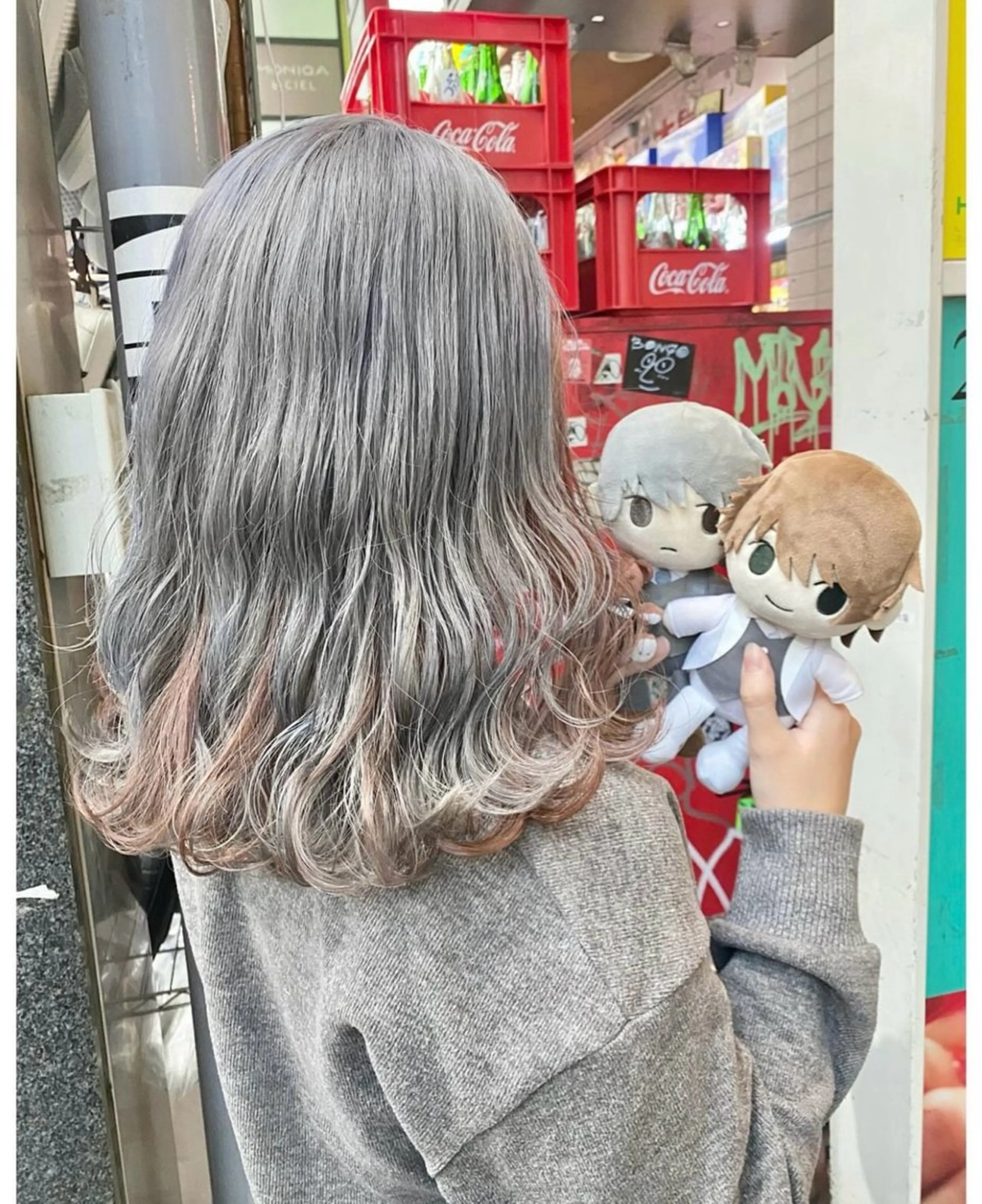 ミディアム カラー ヘアカラー GARU-ガル-所属・TSUNO🦖 派手髪/オタク美容師のヘアスタイル