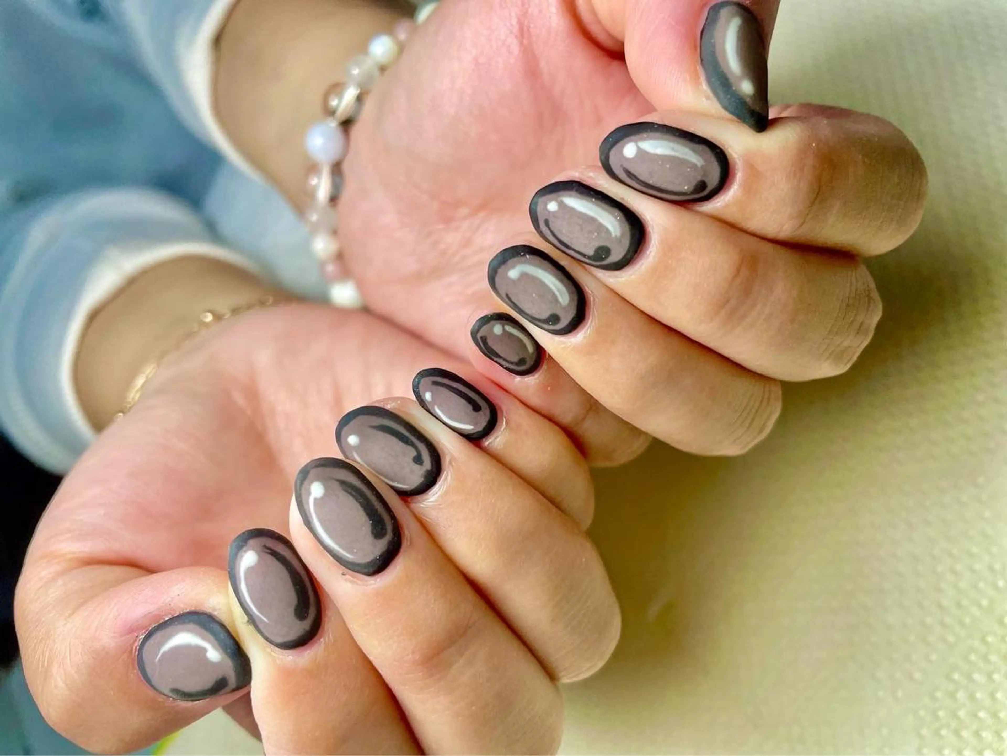 ネイル 加瀬 アンジェリーのネイルデザイン