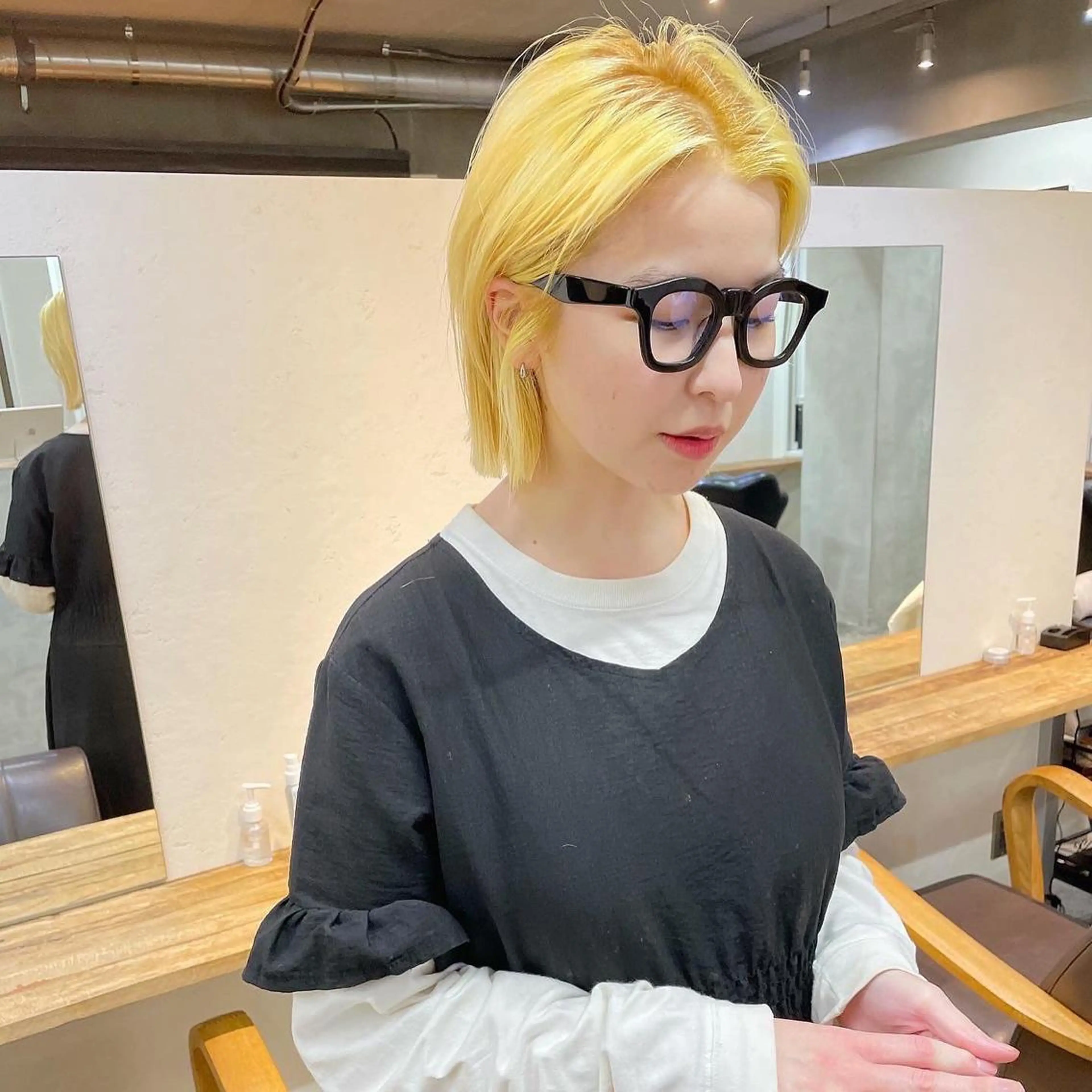 ショート カラー ヘアアレンジ 丸山渉/パーマ エフェクトブリーチのヘアスタイル