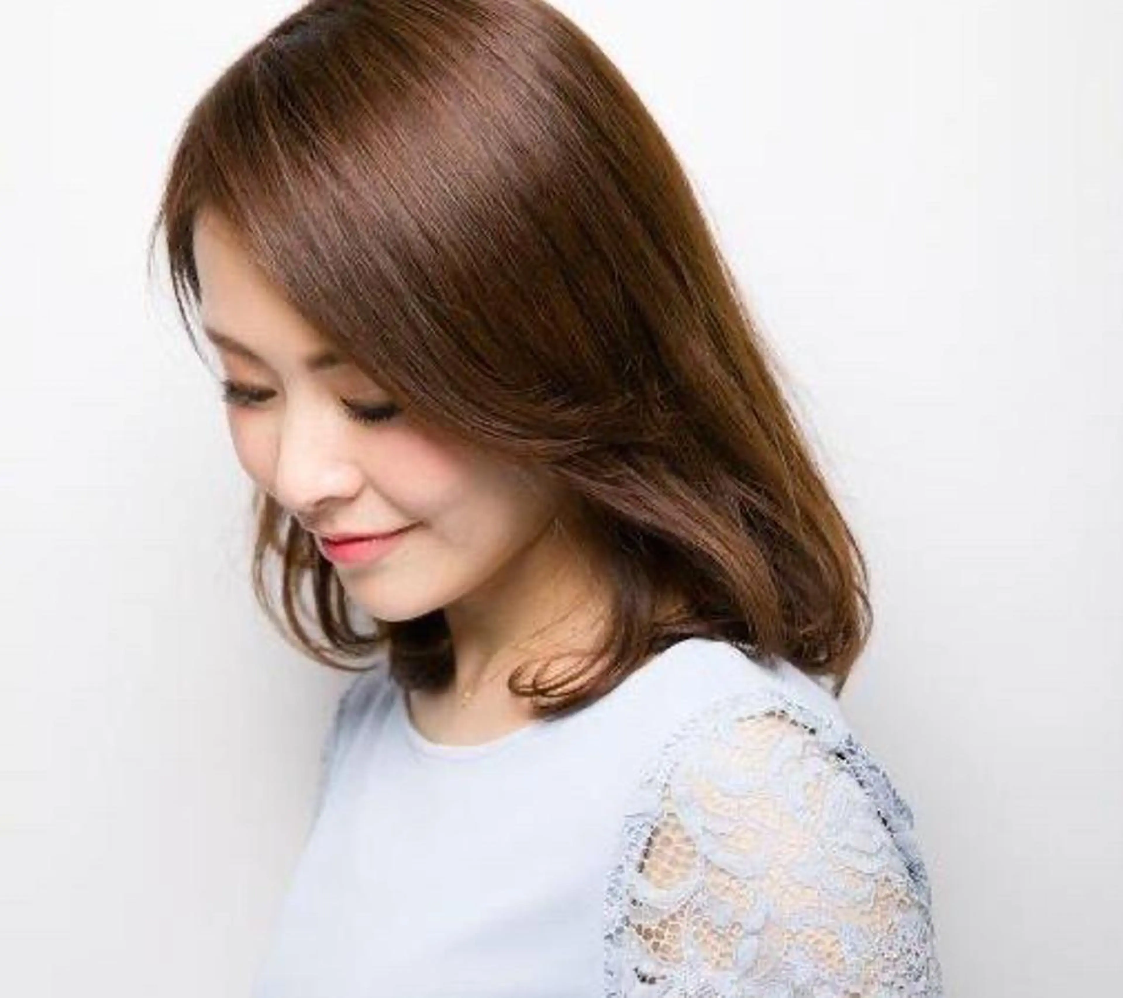 セミロング 縮毛矯正 トリートメント ◎髪質改善/艶カラー ◎voyageのヘアスタイル