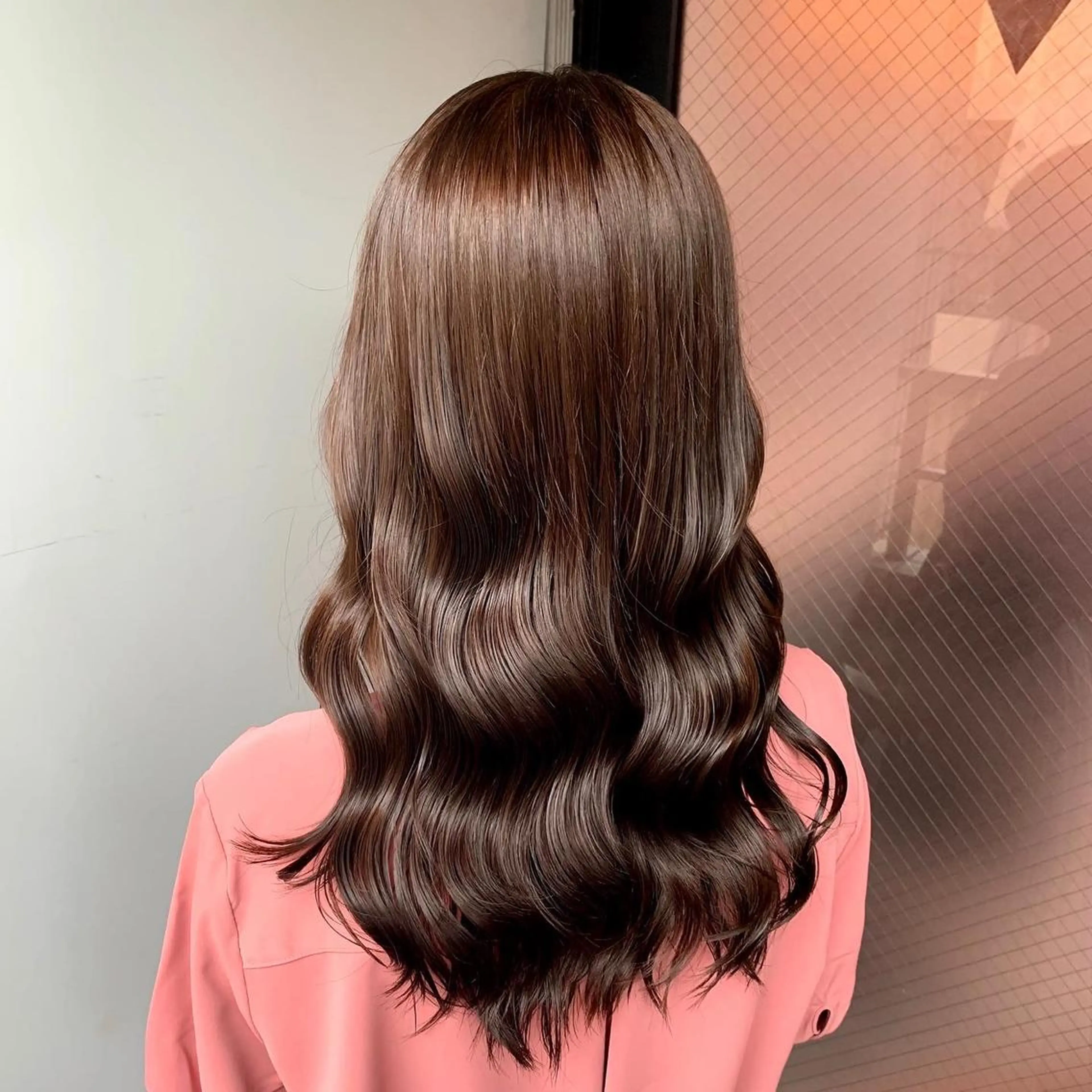 ロング カラー ブラウンカラー 髪質改善 ケアブリーチ 韓国レイヤーKYONのヘアスタイル