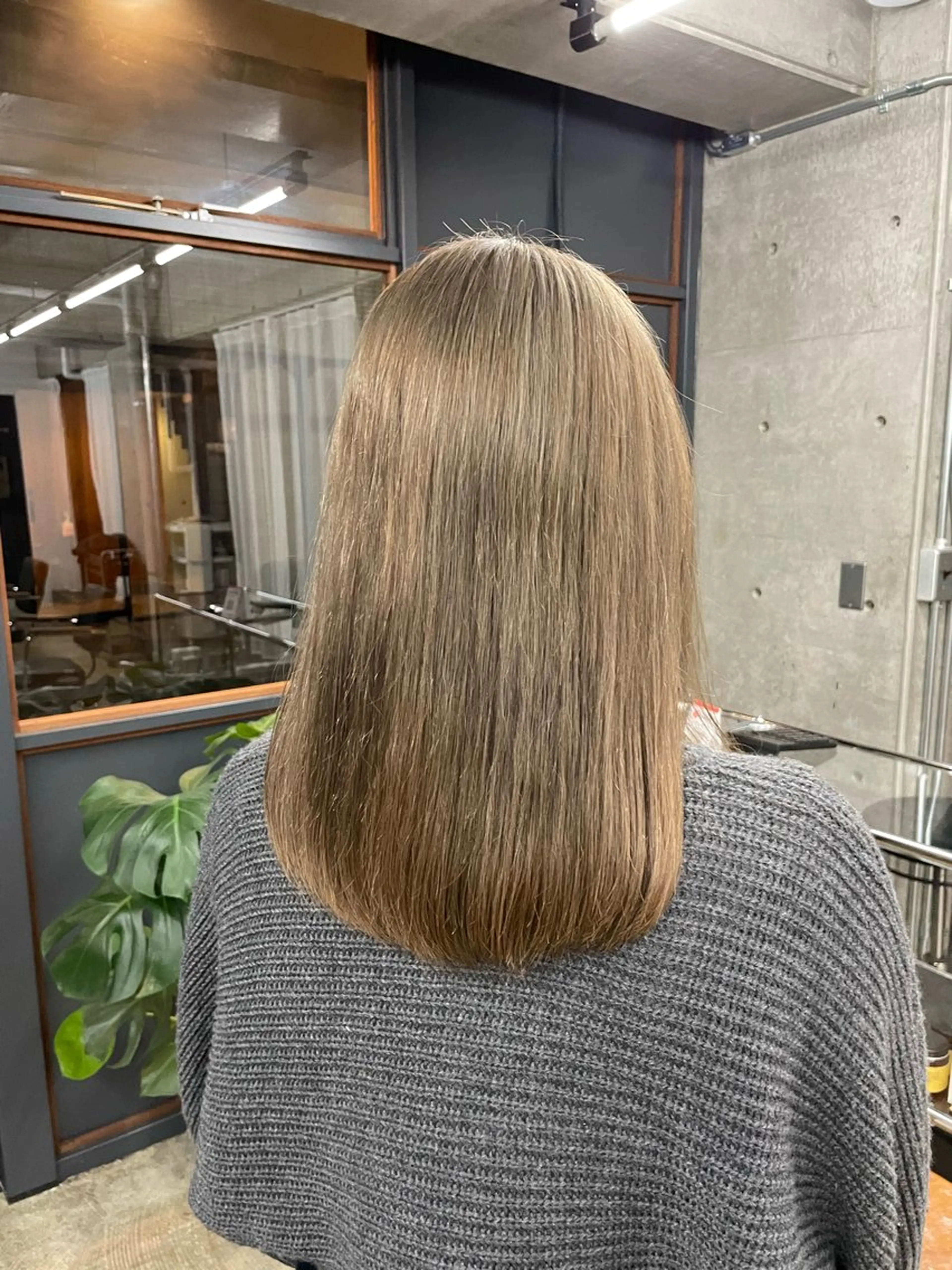 ロング カラー カット ヘアカラー ボブ/透明感カラー EMIRIのヘアスタイル