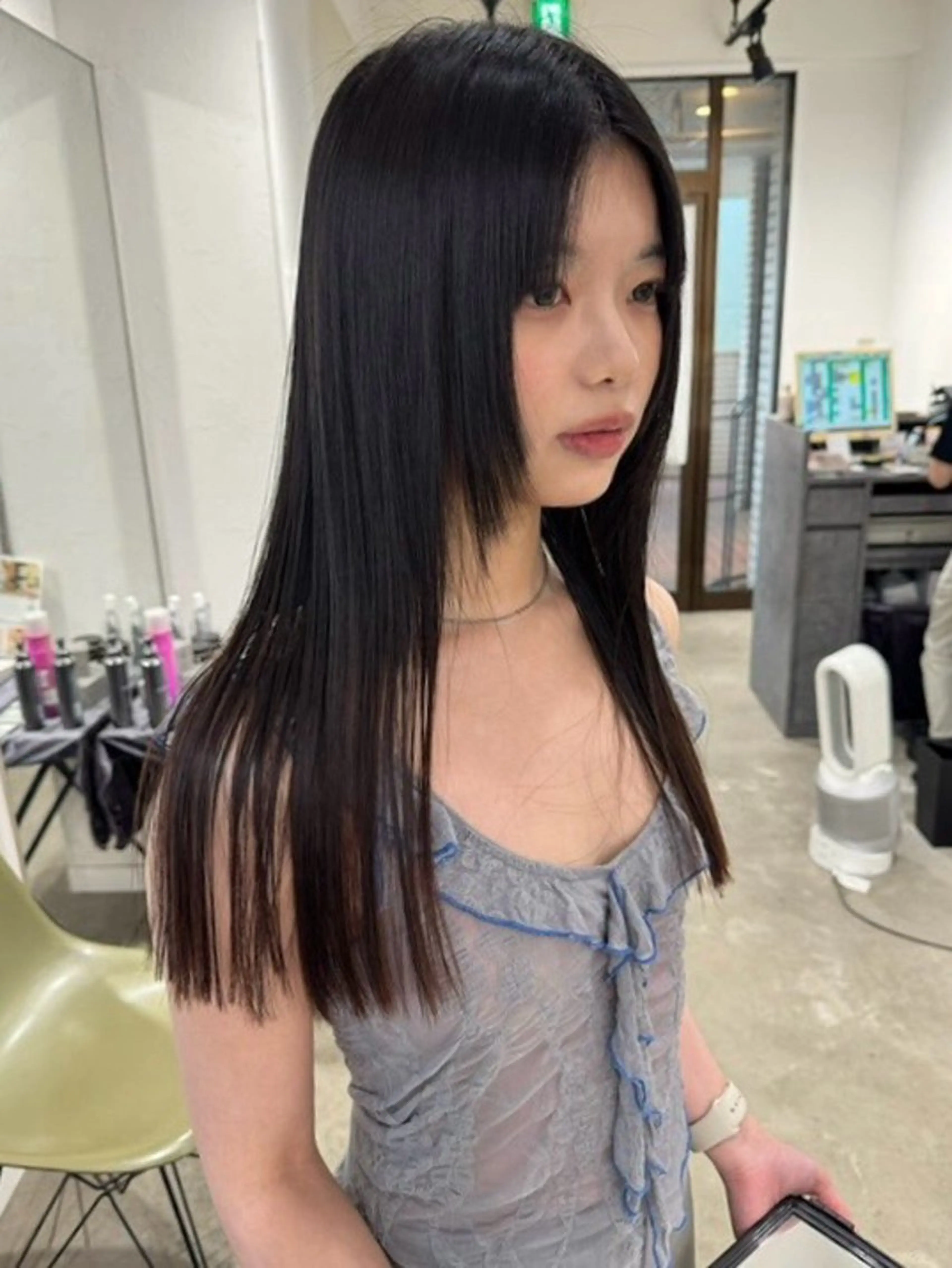 縮毛矯正 トリートメント ハイトーン/レイヤー /艶カラー🎀のヘアスタイル