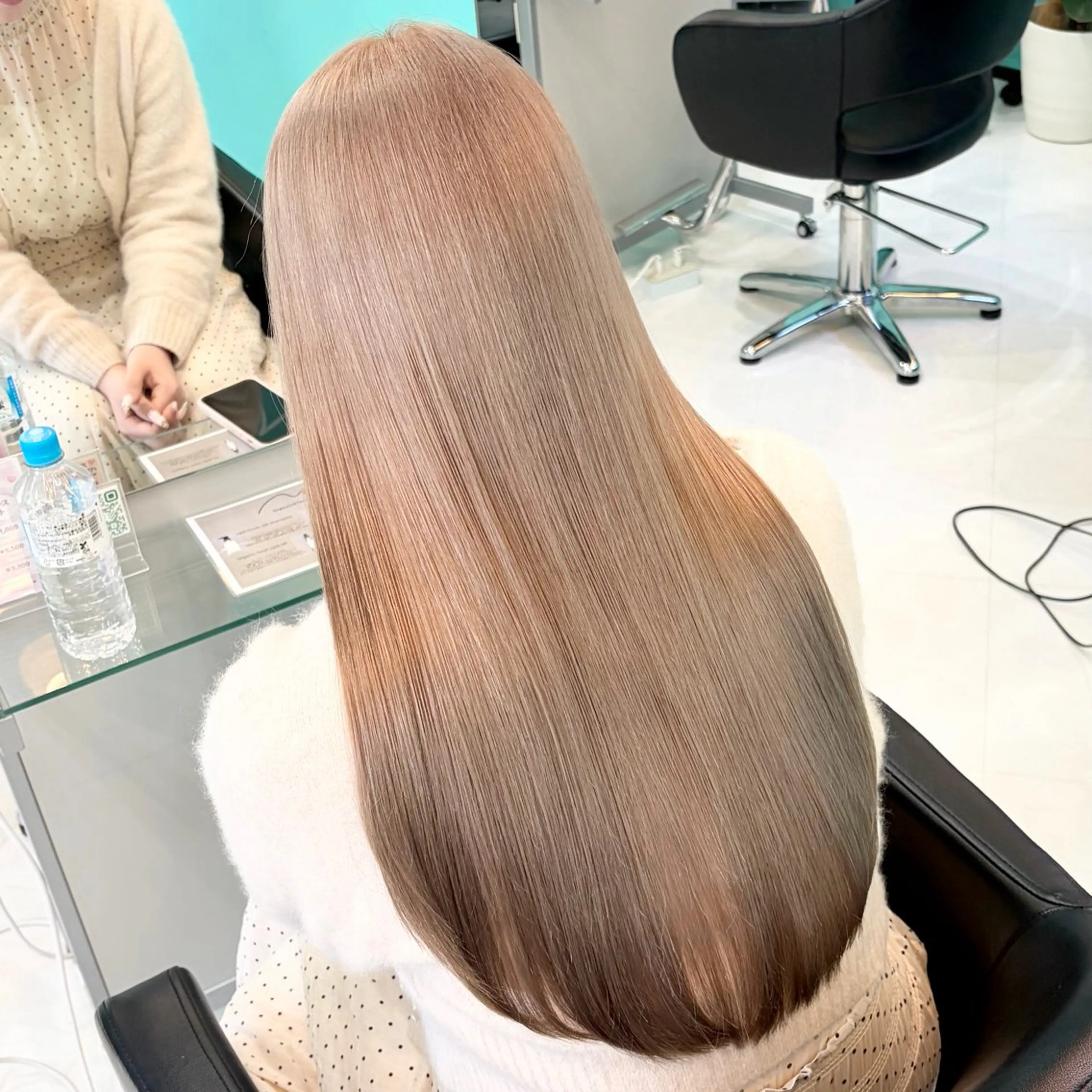ロング カラー ベージュカラー ホワイトベージュ ヘアカラー トリートメント Natsuki🤍 透明感×艶カラー🫧のヘアスタイル