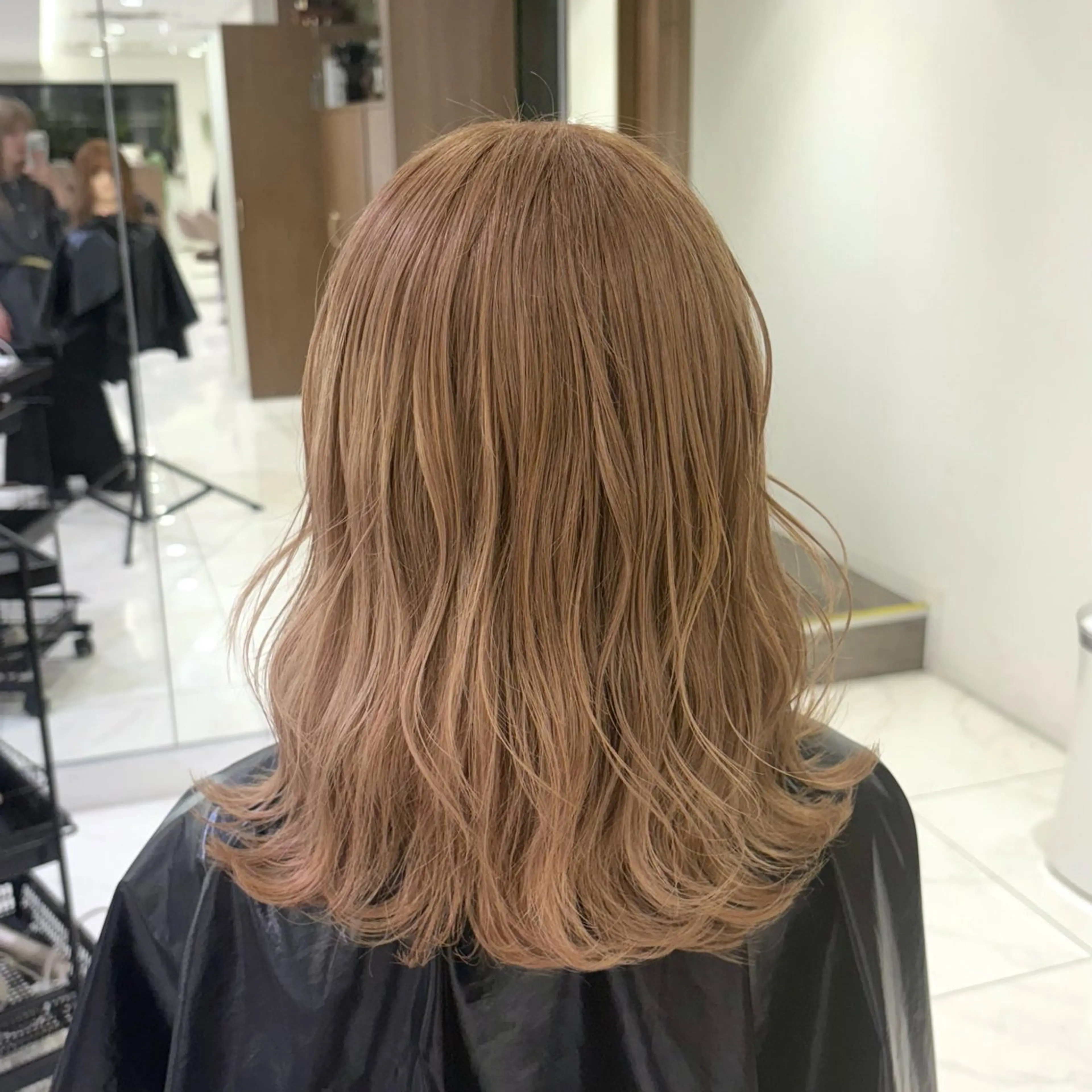 カラー 透明感カラー ヘアカラー 加藤 芽実のヘアスタイル