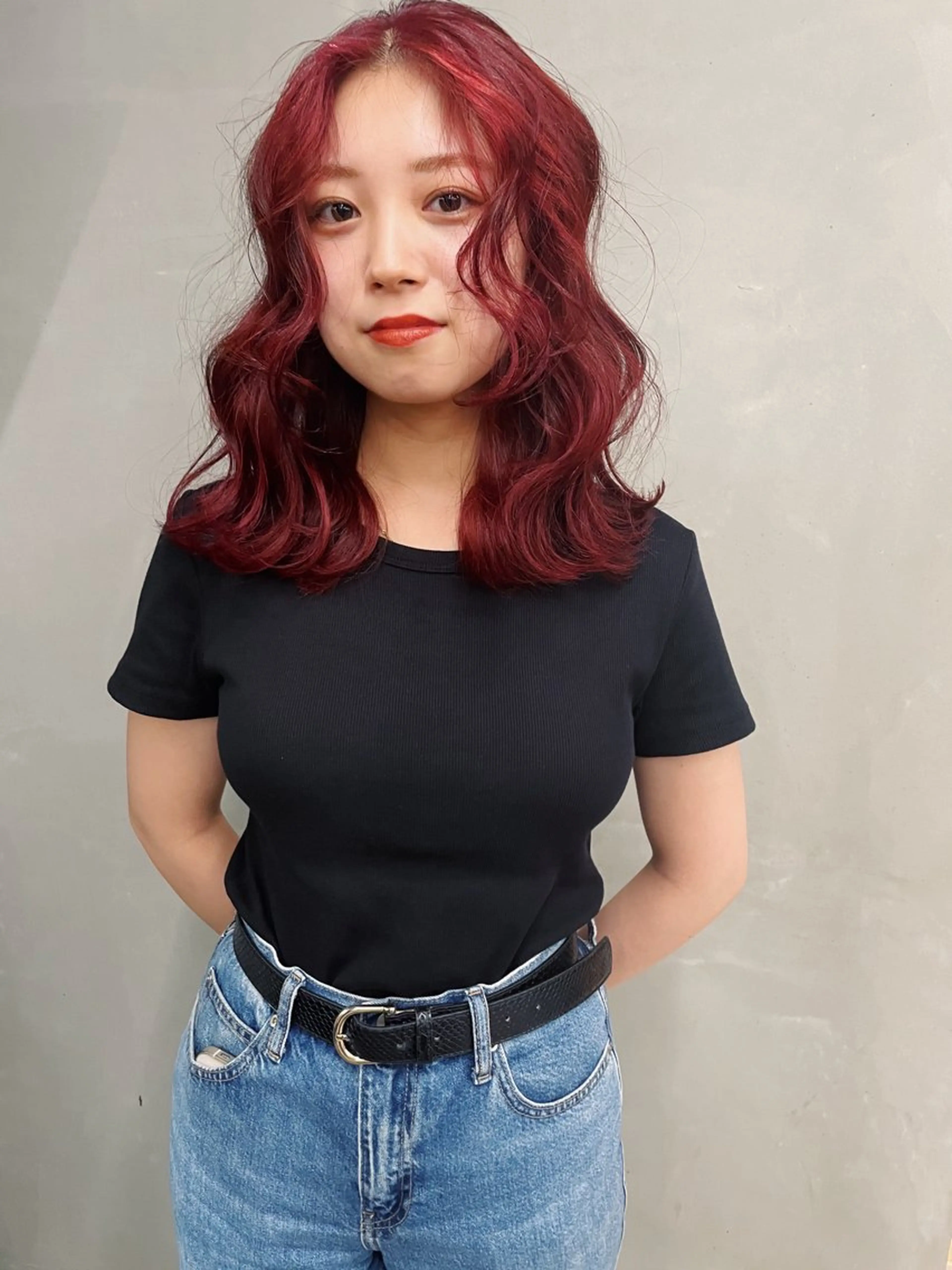 ミディアム カラー レッドカラー カット ヘアカラー トリートメント ヘアセット センスをお届けします 大谷将生INFPのヘアスタイル