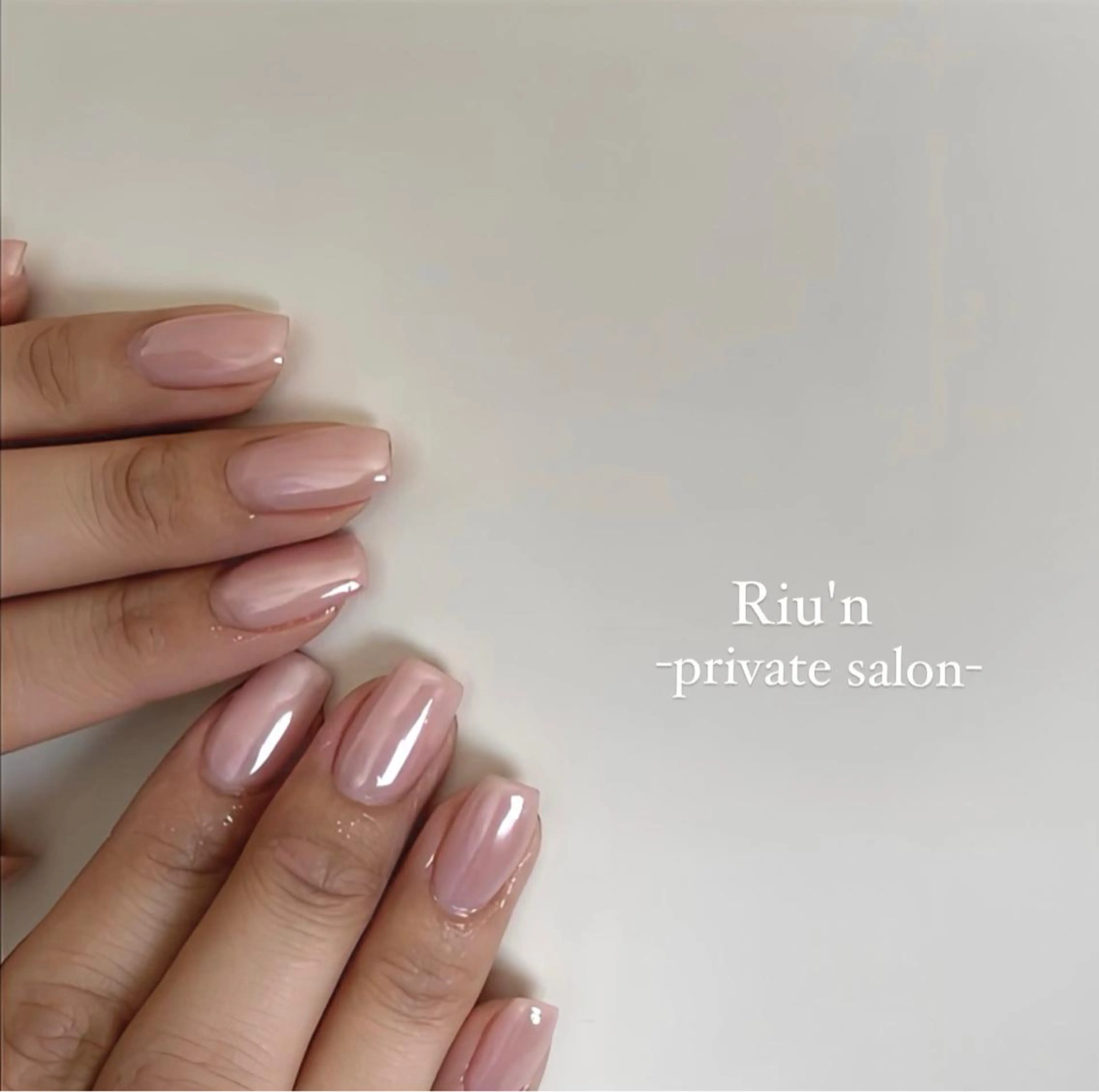 ネイル ミラーネイル ハンドネイル Riu*n -private-のネイルデザイン