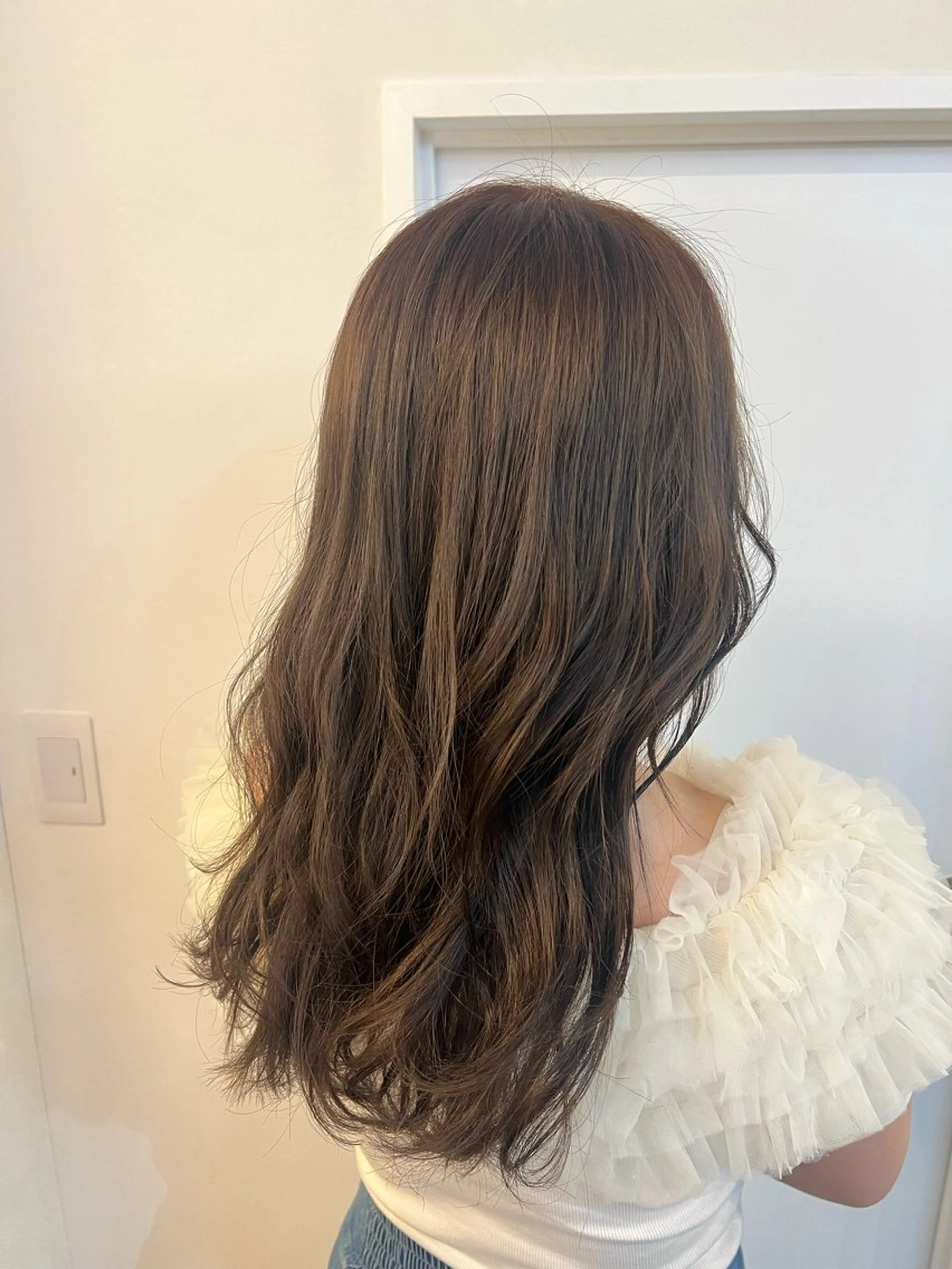 カラー tomu/艶髪 /透明感カラーのヘアスタイル