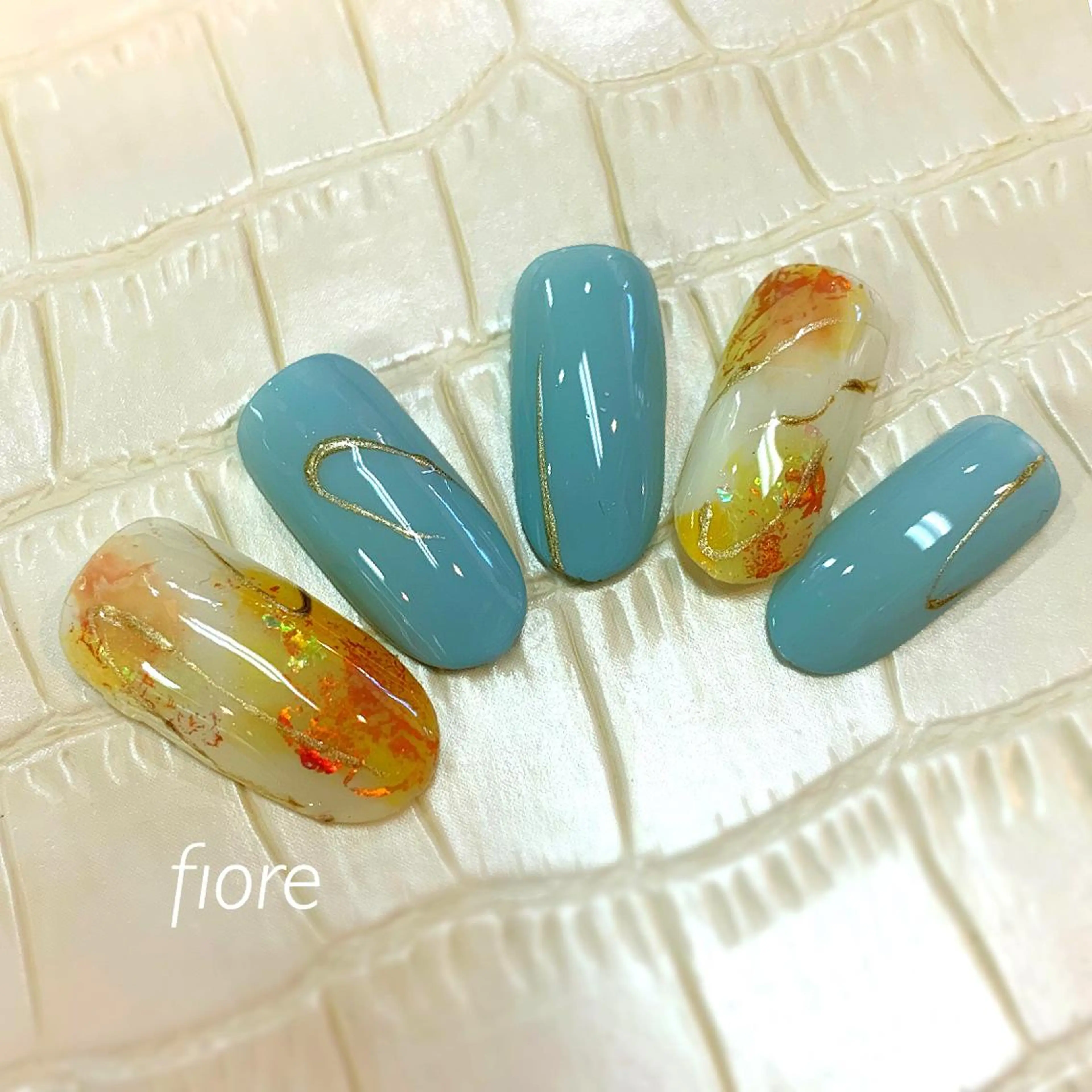 ネイル グリーン 春ネイル フィオーレ fiore所属・fiore みゆきのネイルデザイン