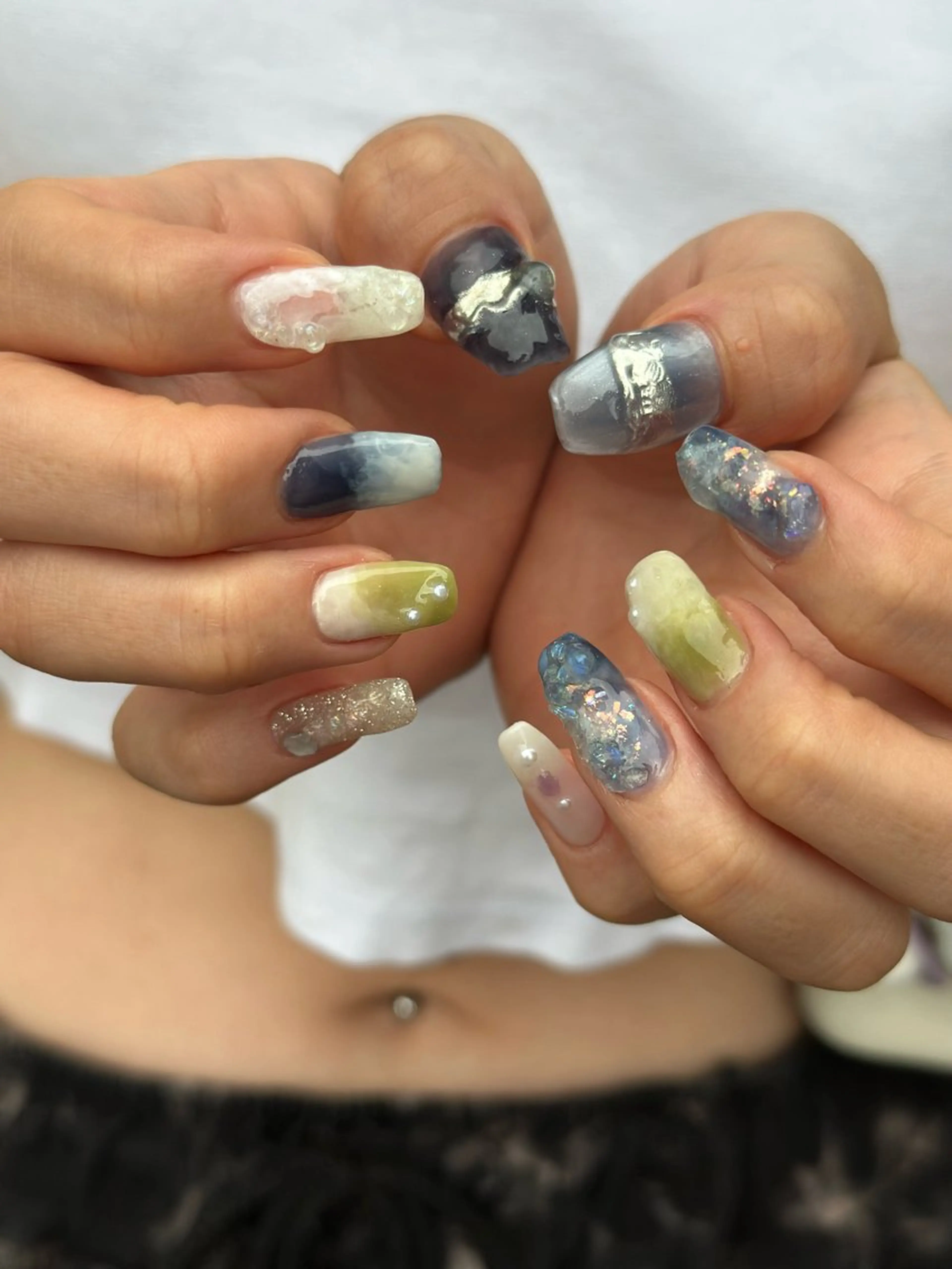 ネイル 持ち込み ニュアンスネイル torom yukiのネイルデザイン