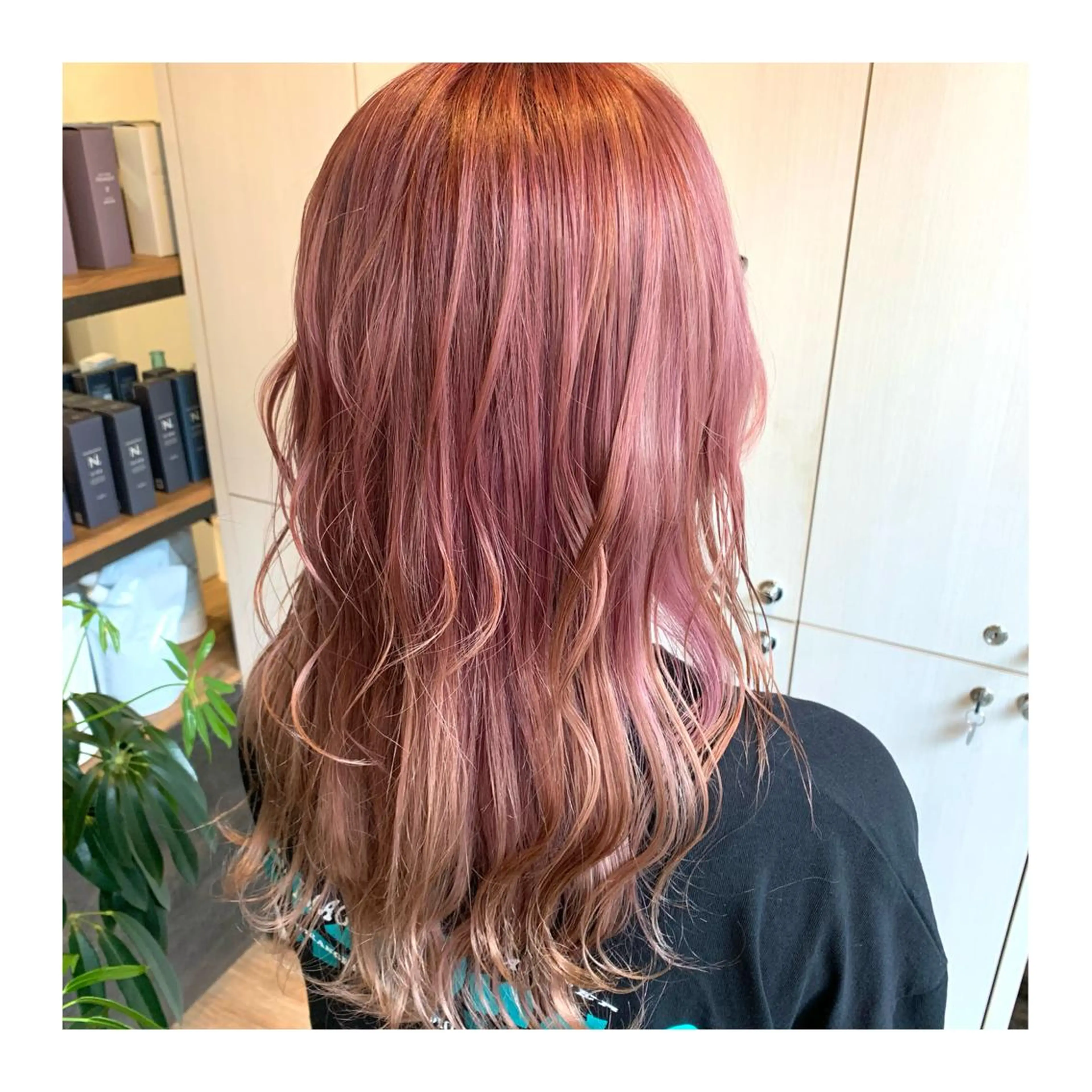 ロング カラー ヘアカラー あべ ゆうかのヘアスタイル