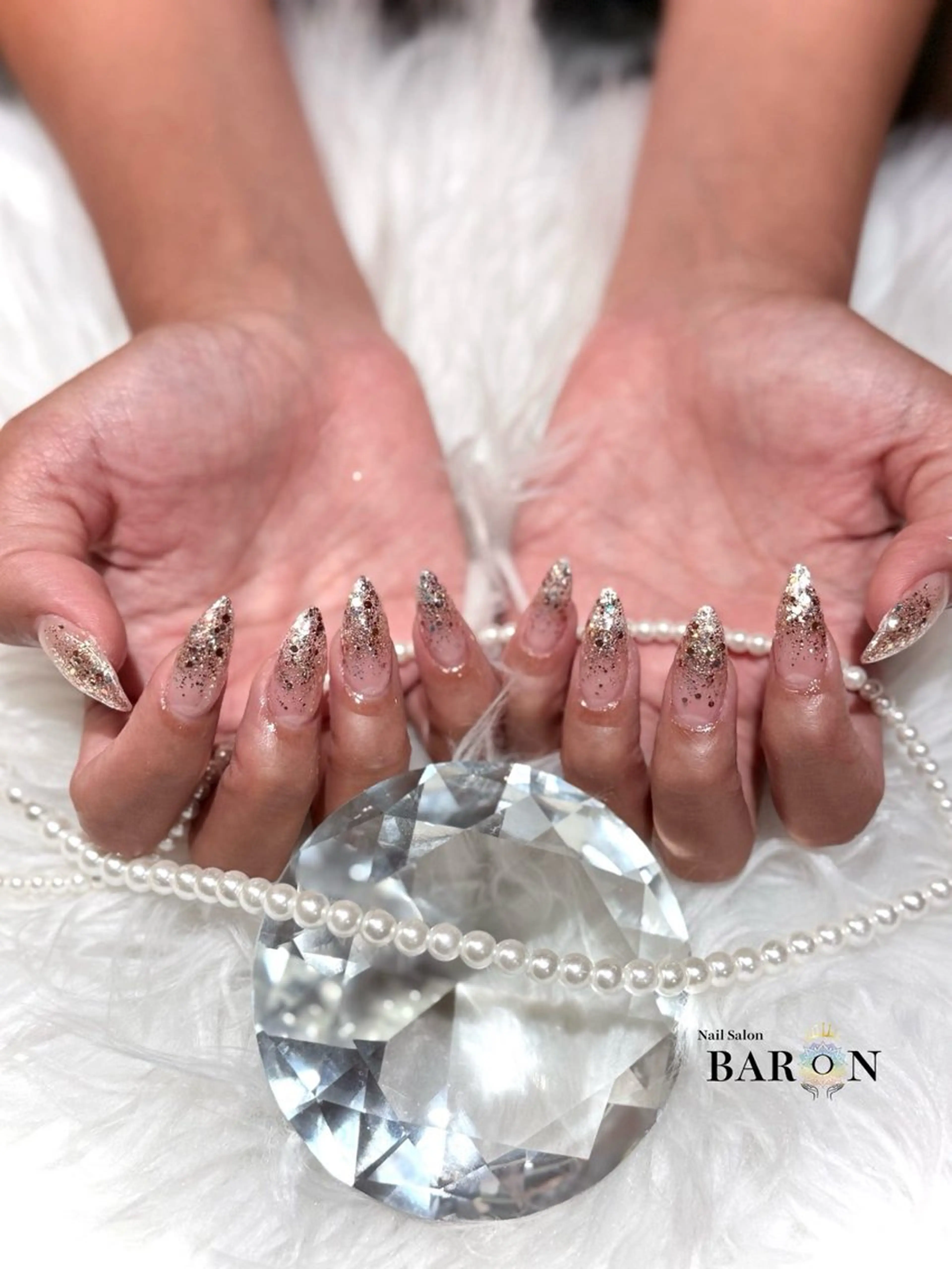 Hand💅モデル募集！★ワンカラー/ラメグラ★オフありの方 ￥2000 120分の写真