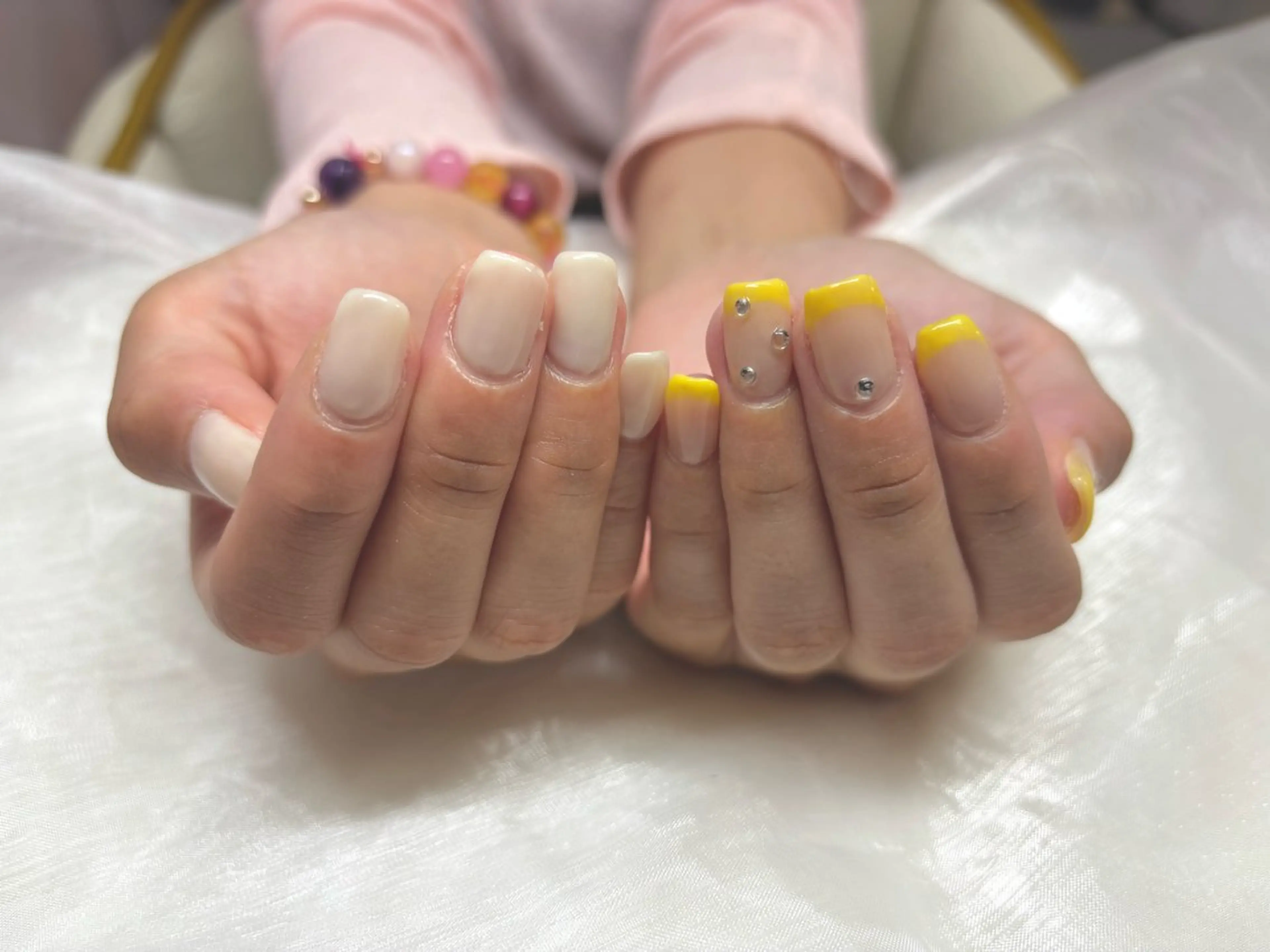 フレンチネイル (オフ無し)の写真
