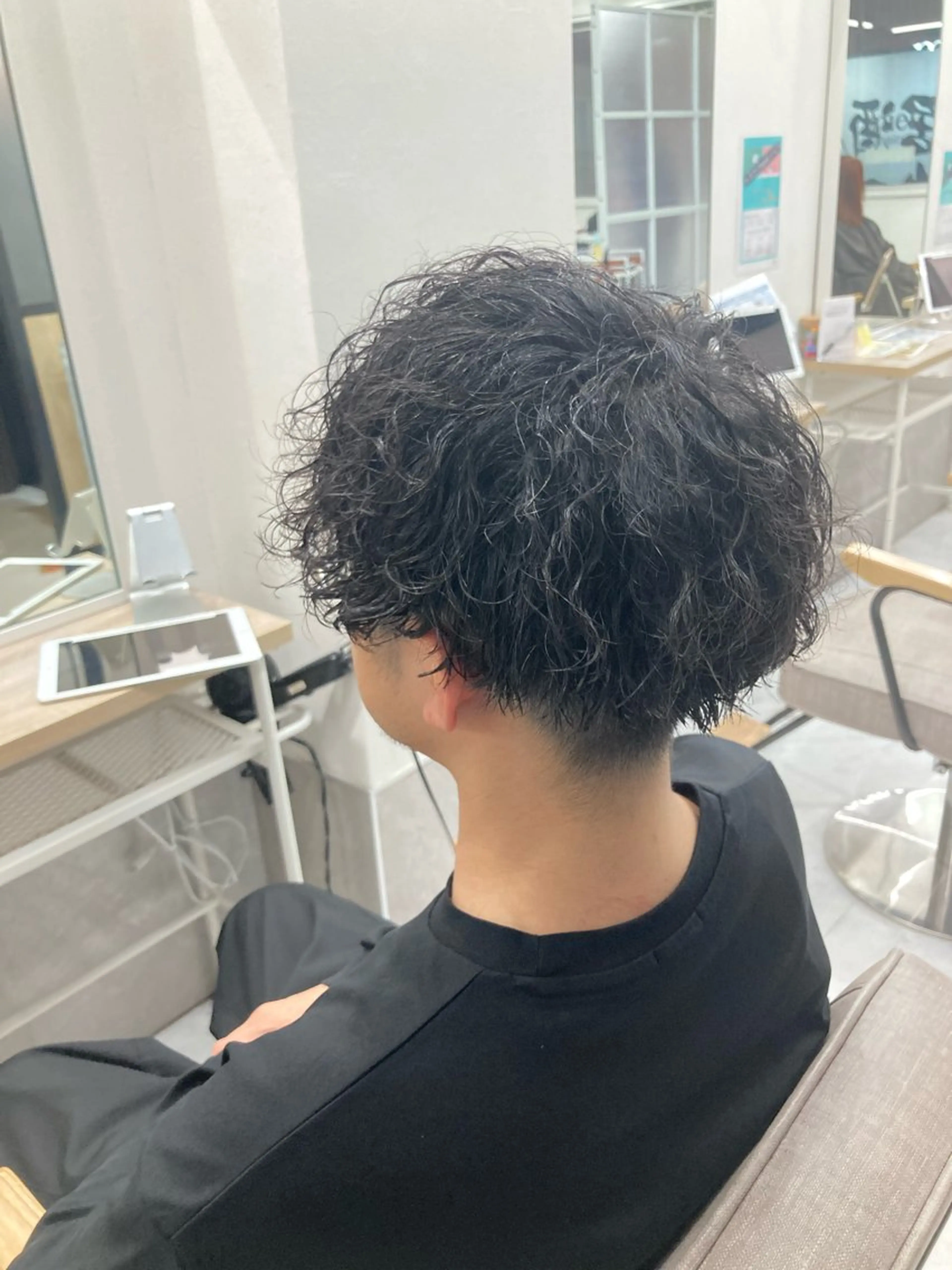 パーマ メンズ メンズパーマ メンズスパイラルパーマ スパイラルパーマ カット パーマ miel hair 新宿店 【ミエル ヘアー】所属・新宿西口から徒歩5分 石橋卓典のヘアスタイル
