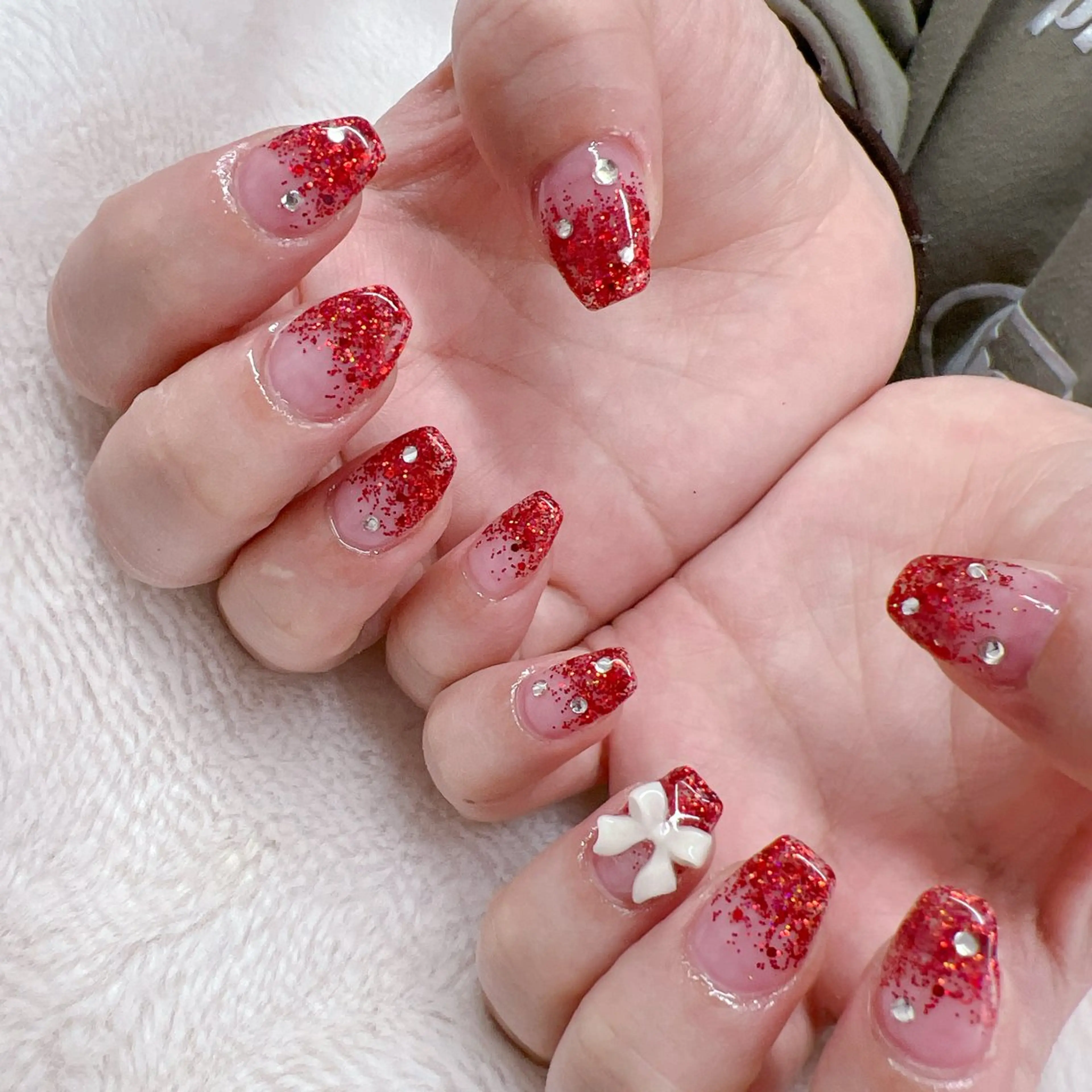 ネイル ハンドネイル Emi lyのネイルデザイン