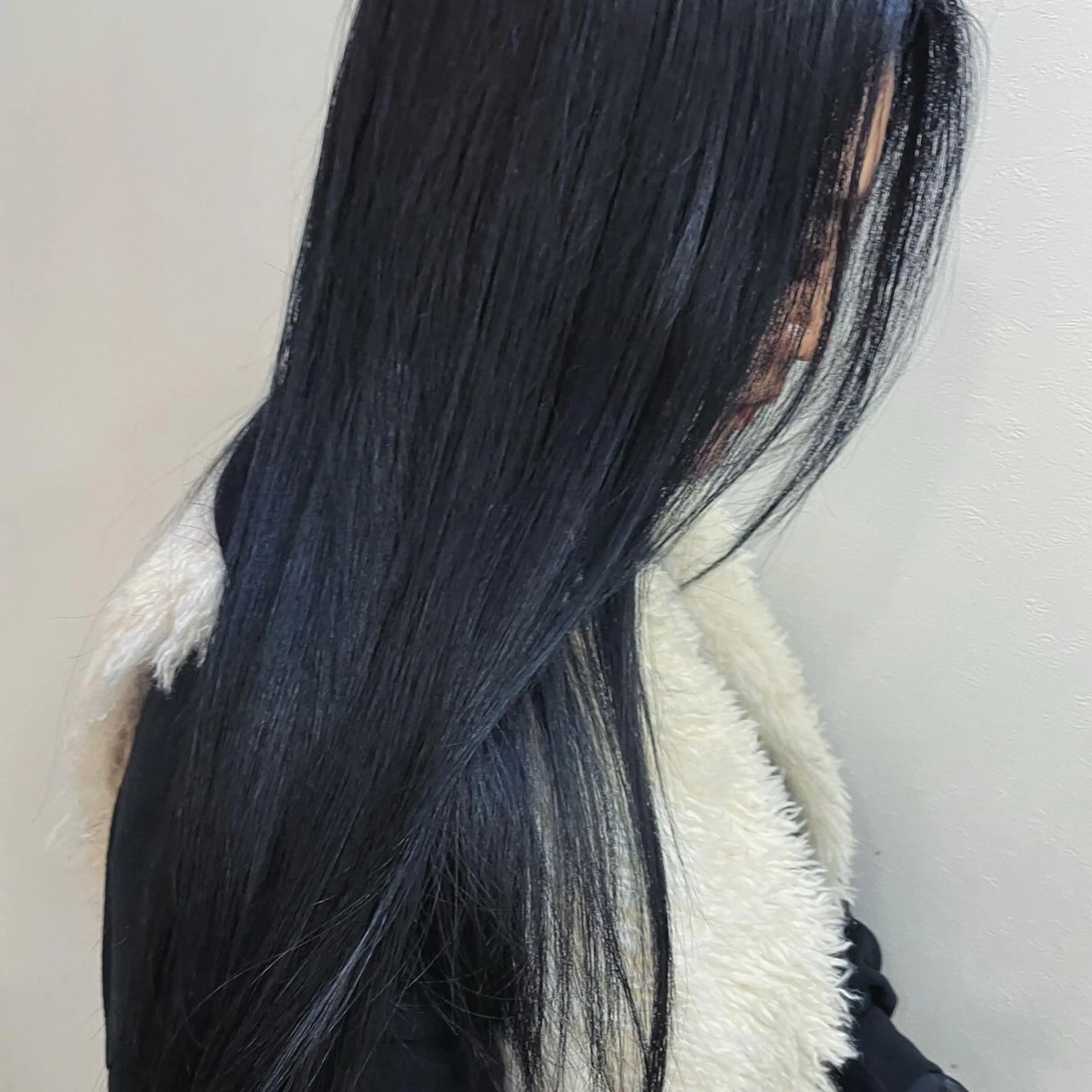 ロング カラー 黒髪 ブルーカラー ブルーブラック ヘアカラー 馬越 優のヘアスタイル