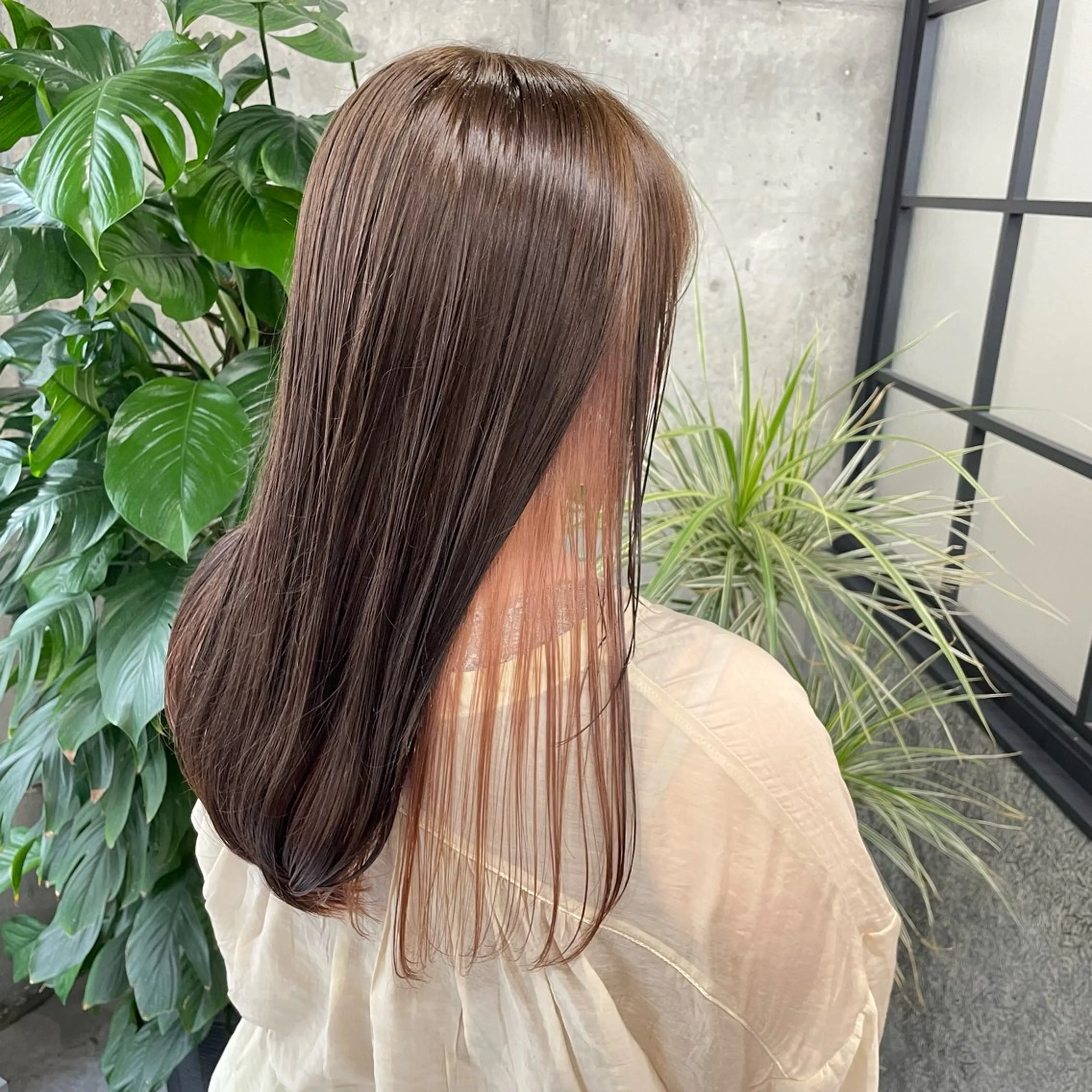 セミロング カラー ヘアカラー 🌸柔らかハイトーン 🧃Shionのヘアスタイル