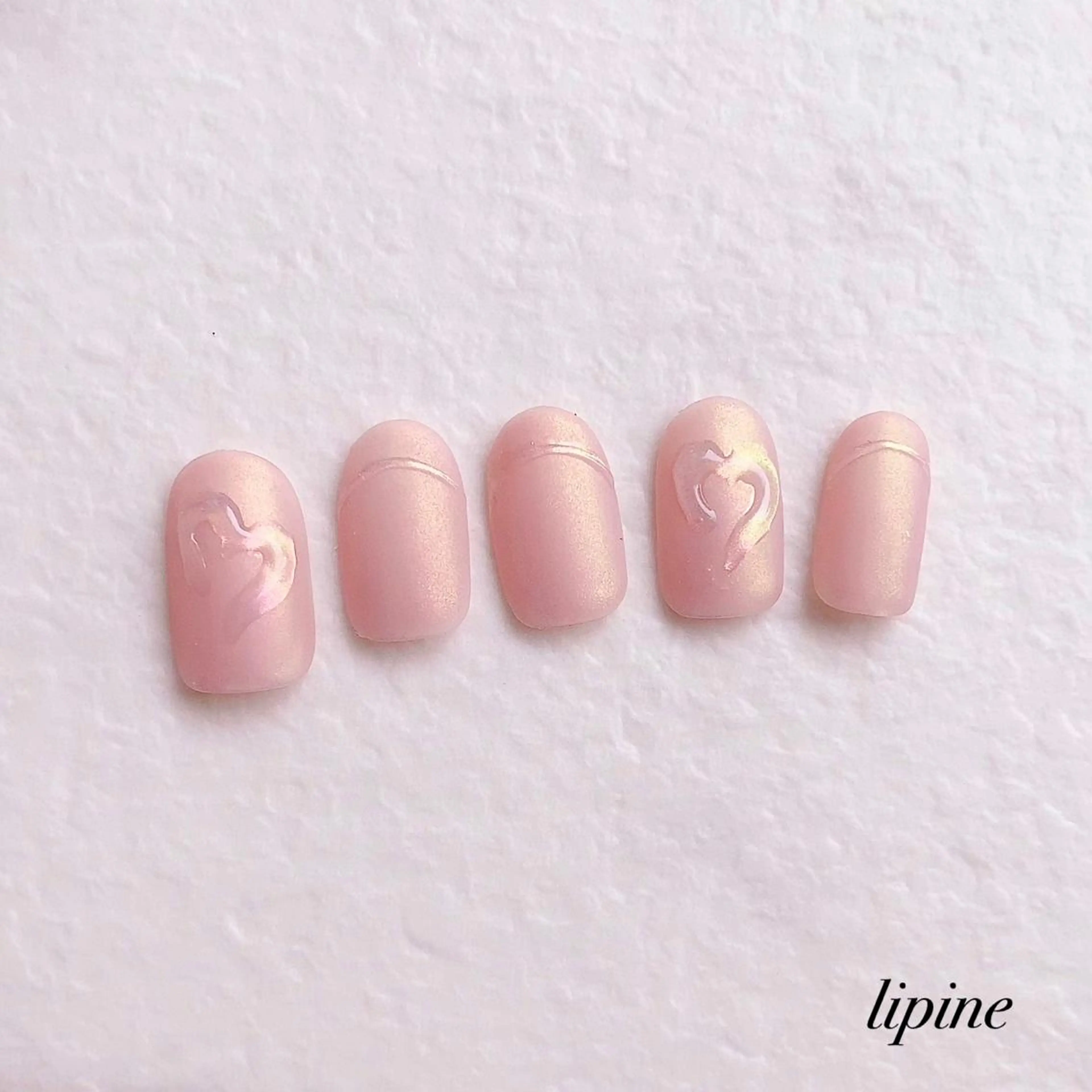 ネイル オーロラネイル ネイルサロン lipineのネイルデザイン