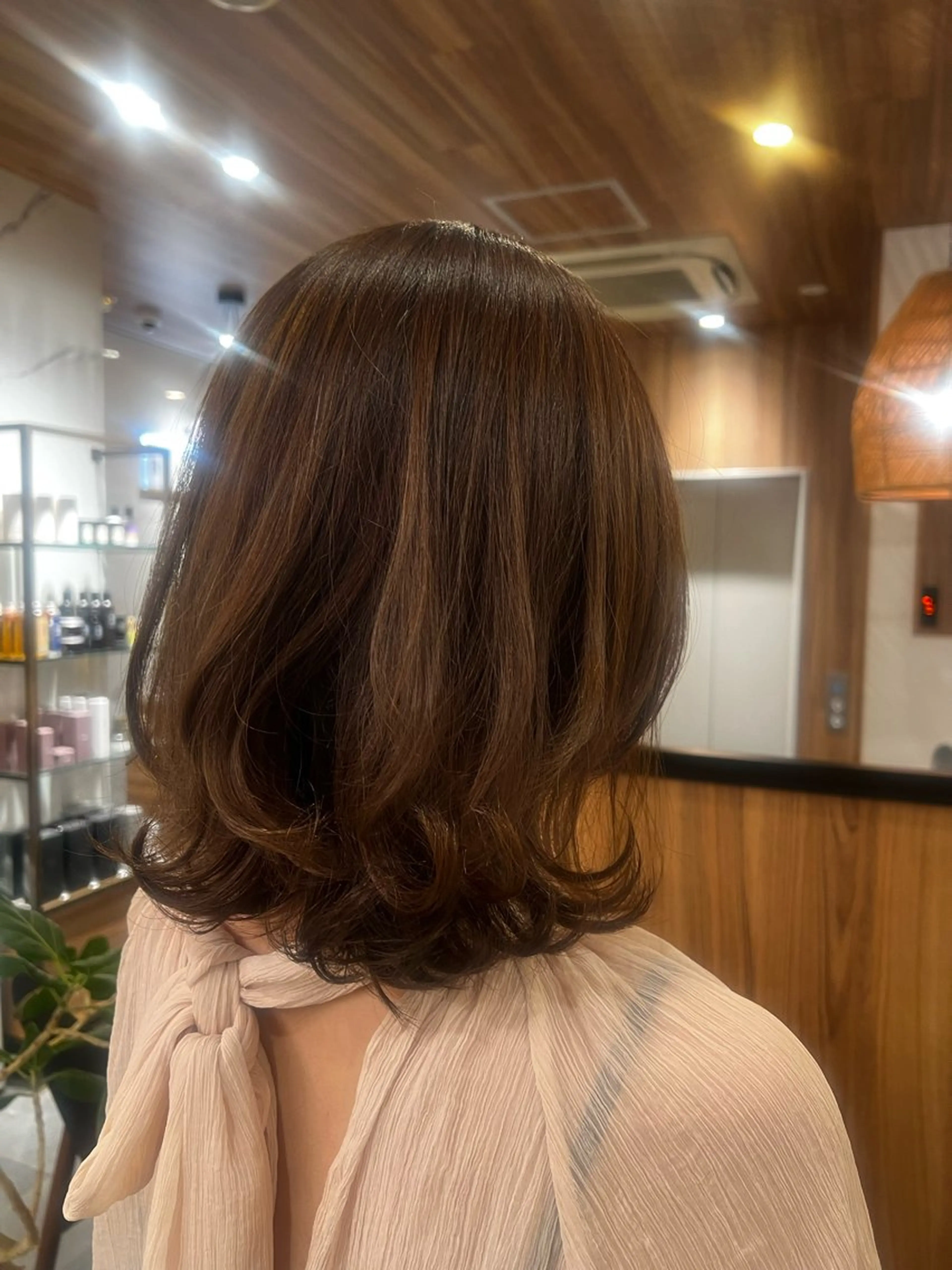 ミディアム カラー ヘアカラー トーンアップ🦢 ユメのヘアスタイル