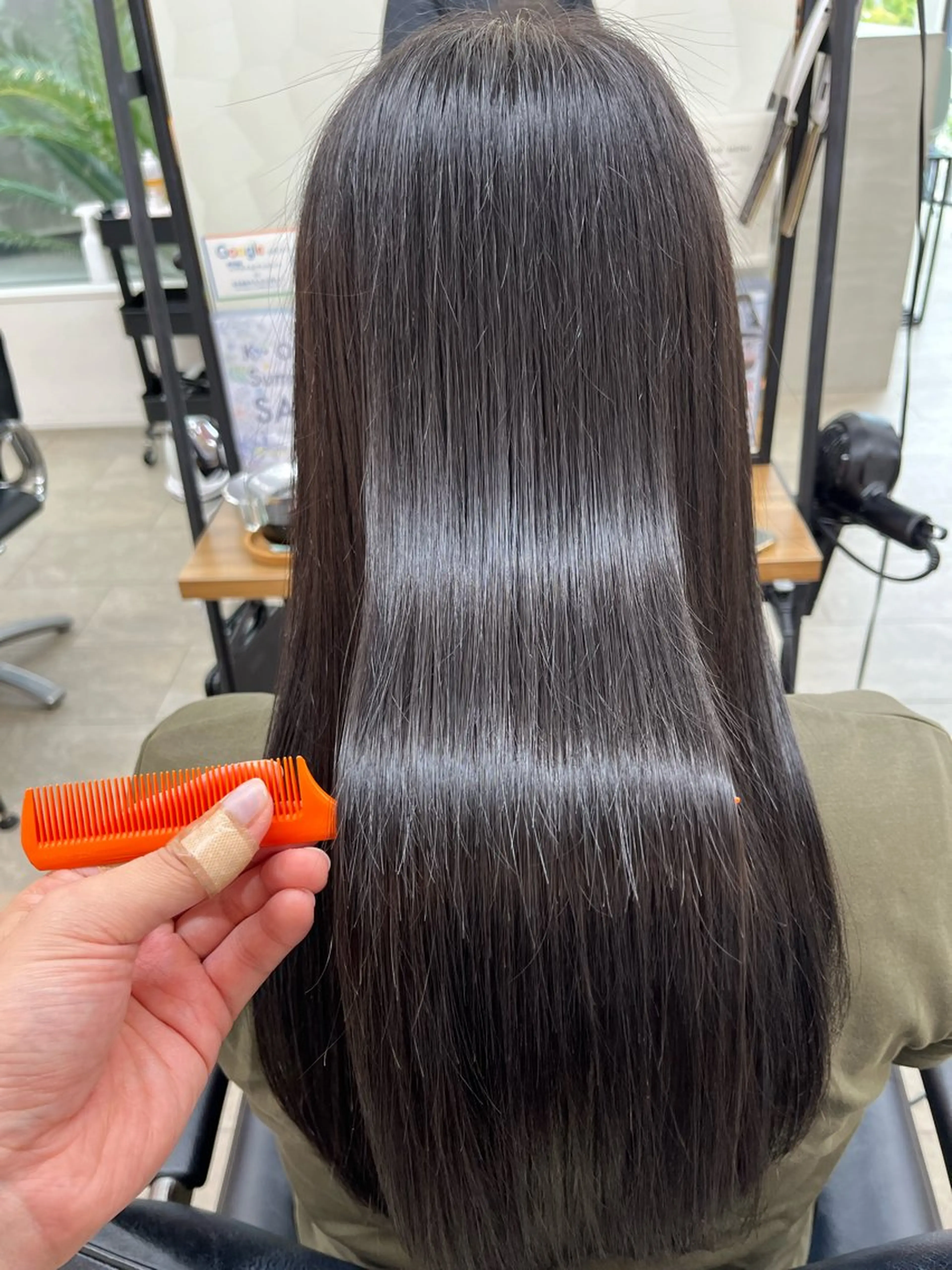 【美髪形成】カット＋超高濃度水素ケアカラー＆超高濃度水素ケアストレートの写真