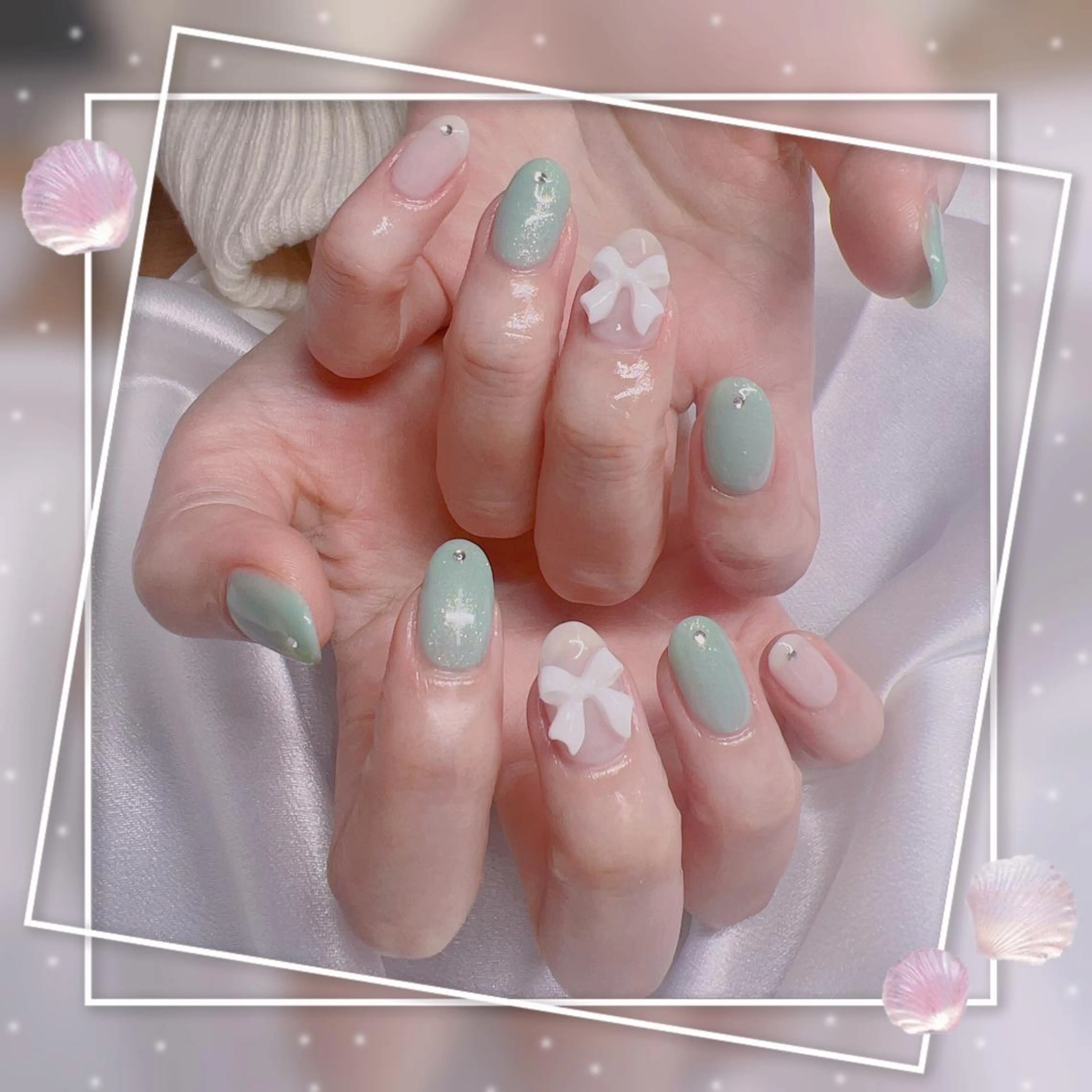 ネイル フレンチネイル キラキラネイル 韓国ネイル マグネットネイル マグネットフレンチ Chill Nailsalonのネイルデザイン