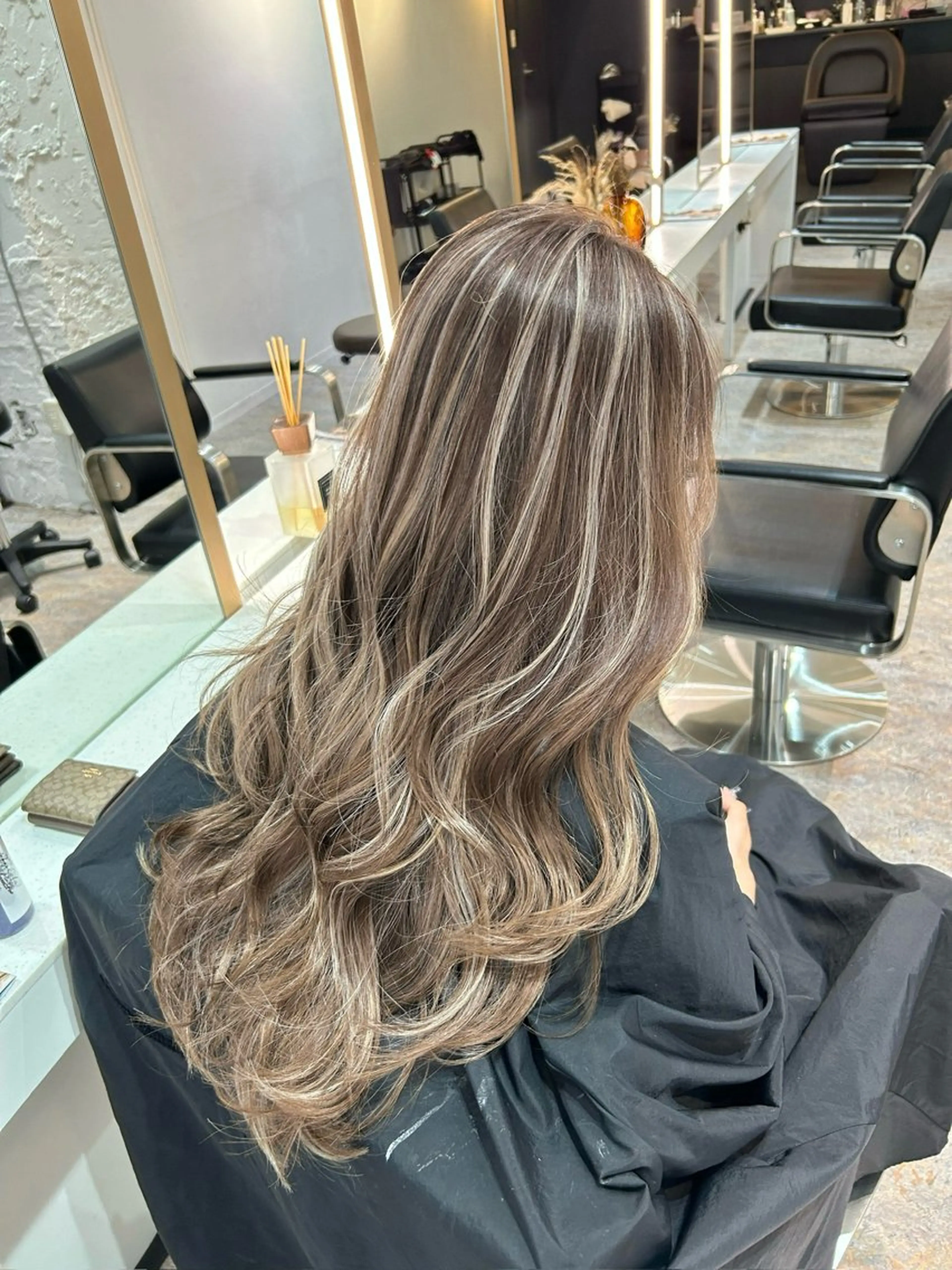 ロング カラー カット ヘアカラー トリートメント レイヤーカット BLend 渋谷のヘアスタイル