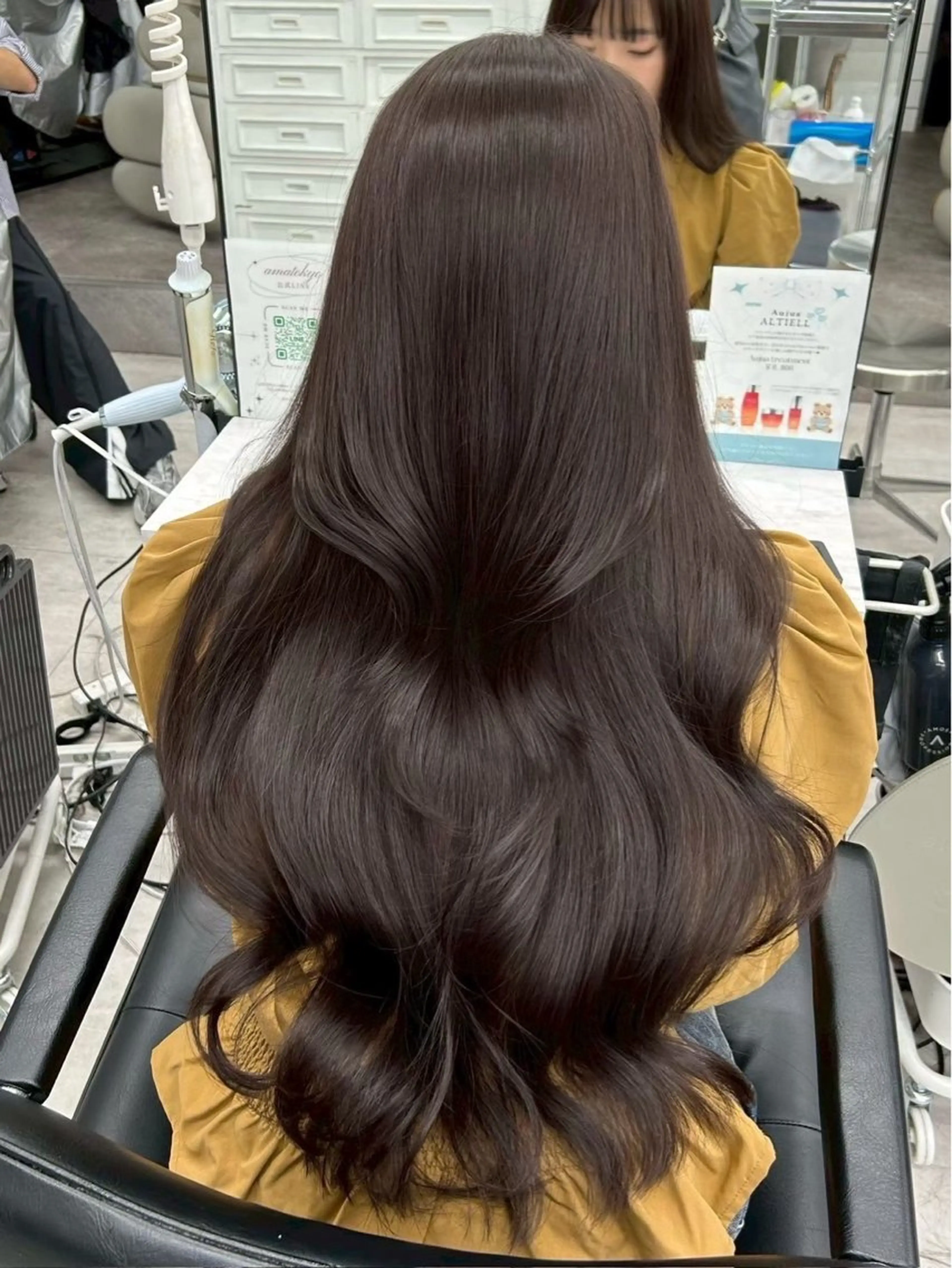 ロング カラー 透明感カラー 顔まわりレイヤー 顔周りカット ハッシュカット 髪質改善 カット ヘアカラー トリートメント 艶髪/モテヘア🎀 MIHOのヘアスタイル