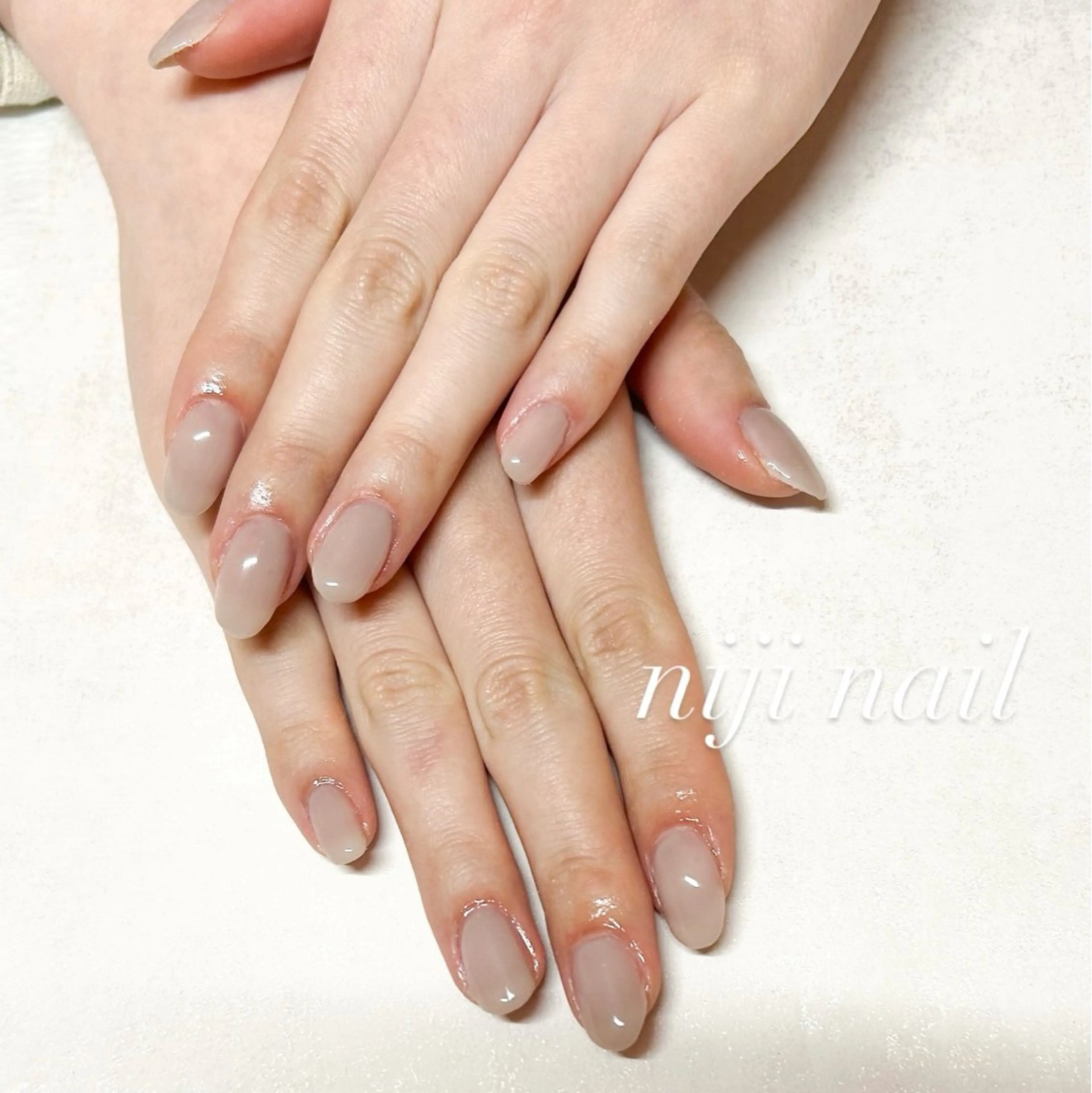 ネイル ワンカラーネイル niji nailのネイルデザイン