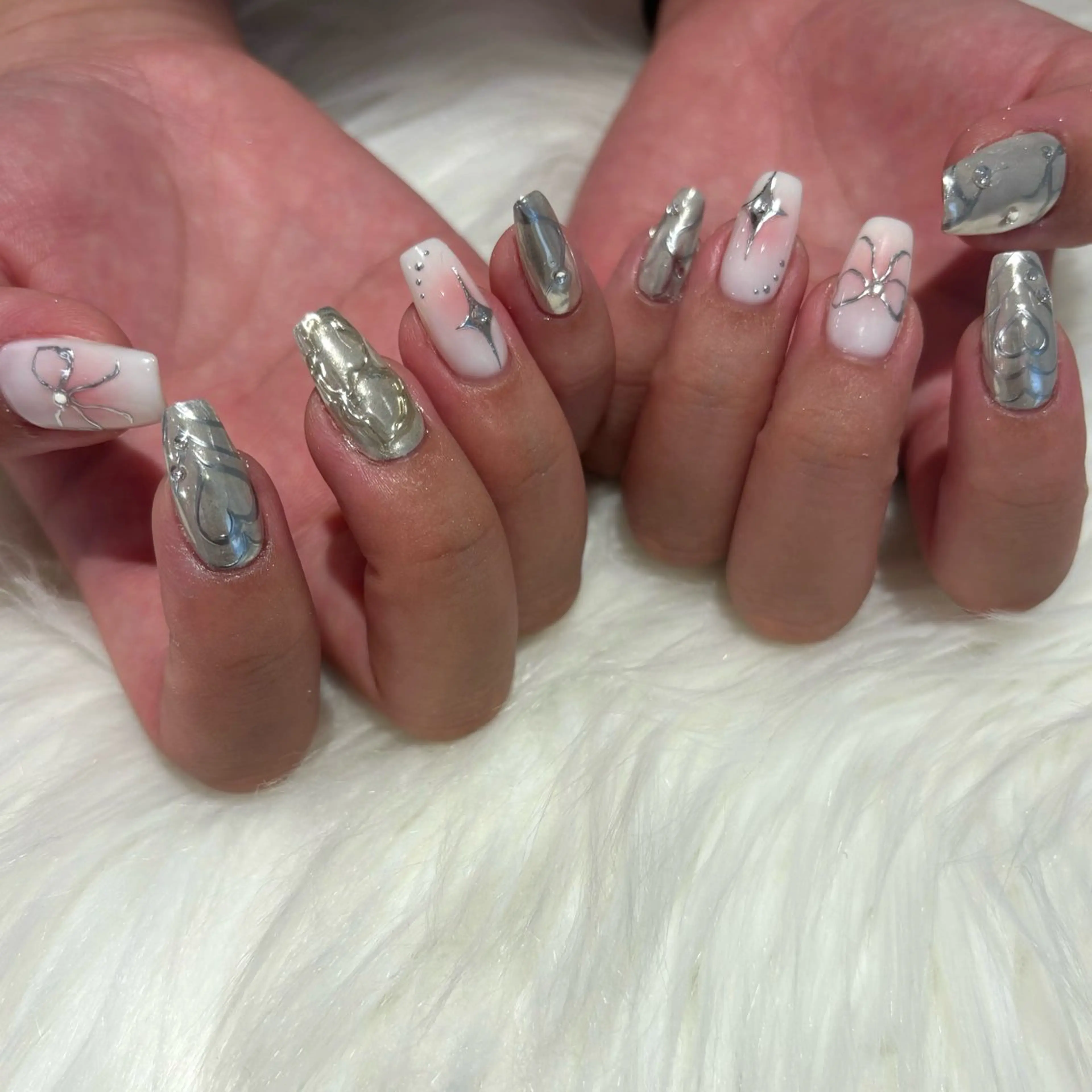 ネイル SHELL NAIL所属・SHELLNAIL 🌞fujii🌞のネイルデザイン