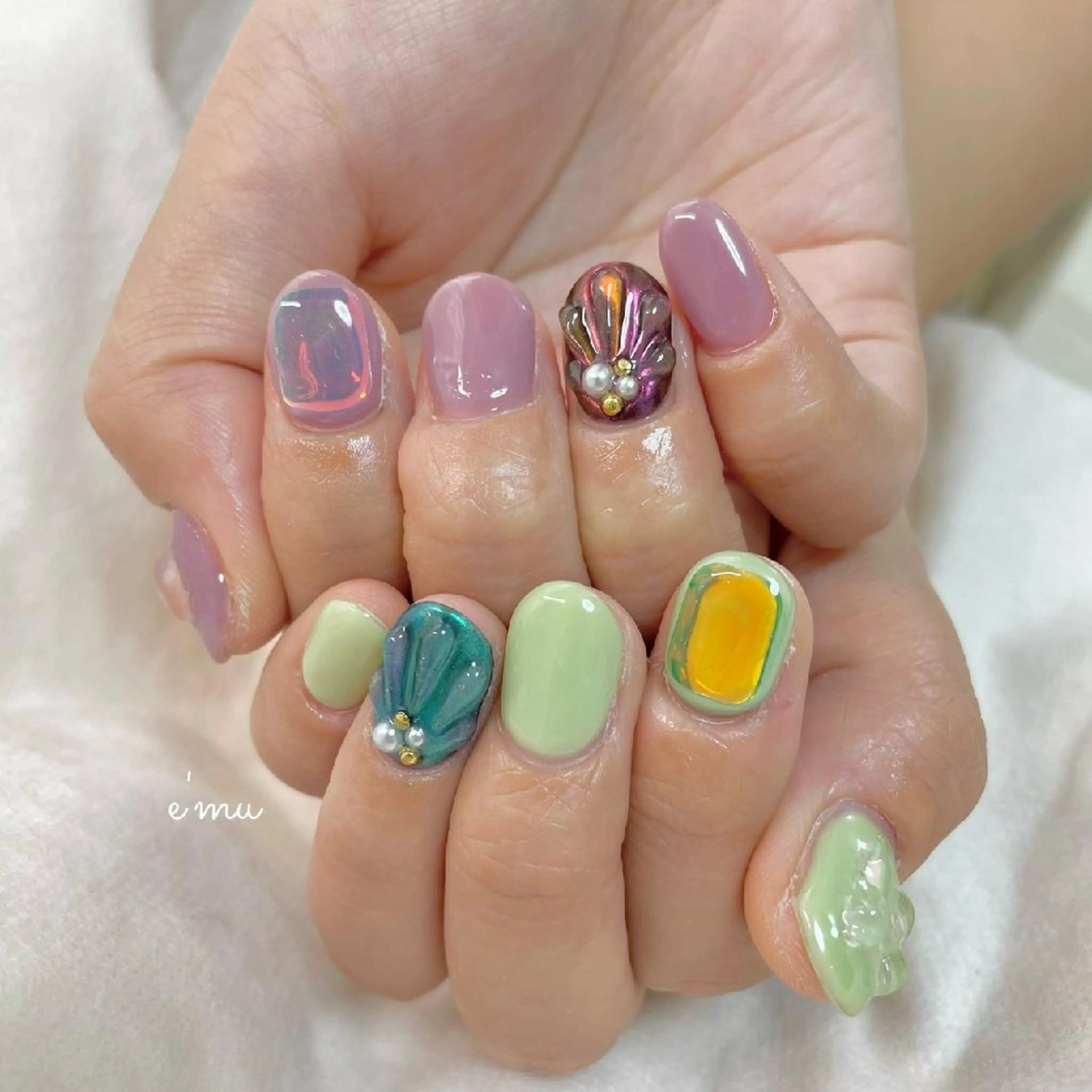 ネイル 氷ネイル・うるうるネイル nail salon e'mu💐のネイルデザイン