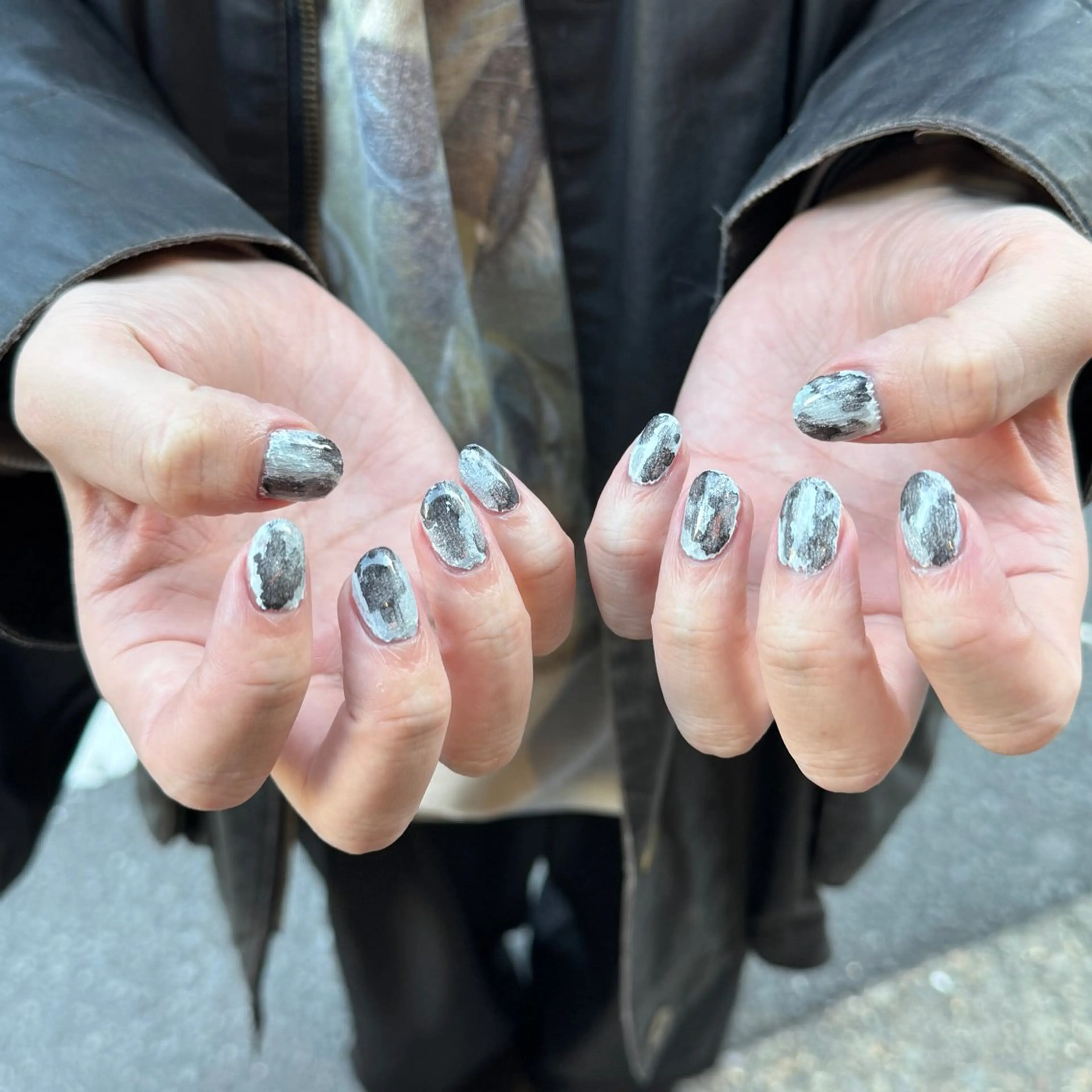 ネイル ハンドネイル 𝐫𝐚𝐢 𝐧𝐚𝐢𝐥の眉毛・アイブロウイメージ