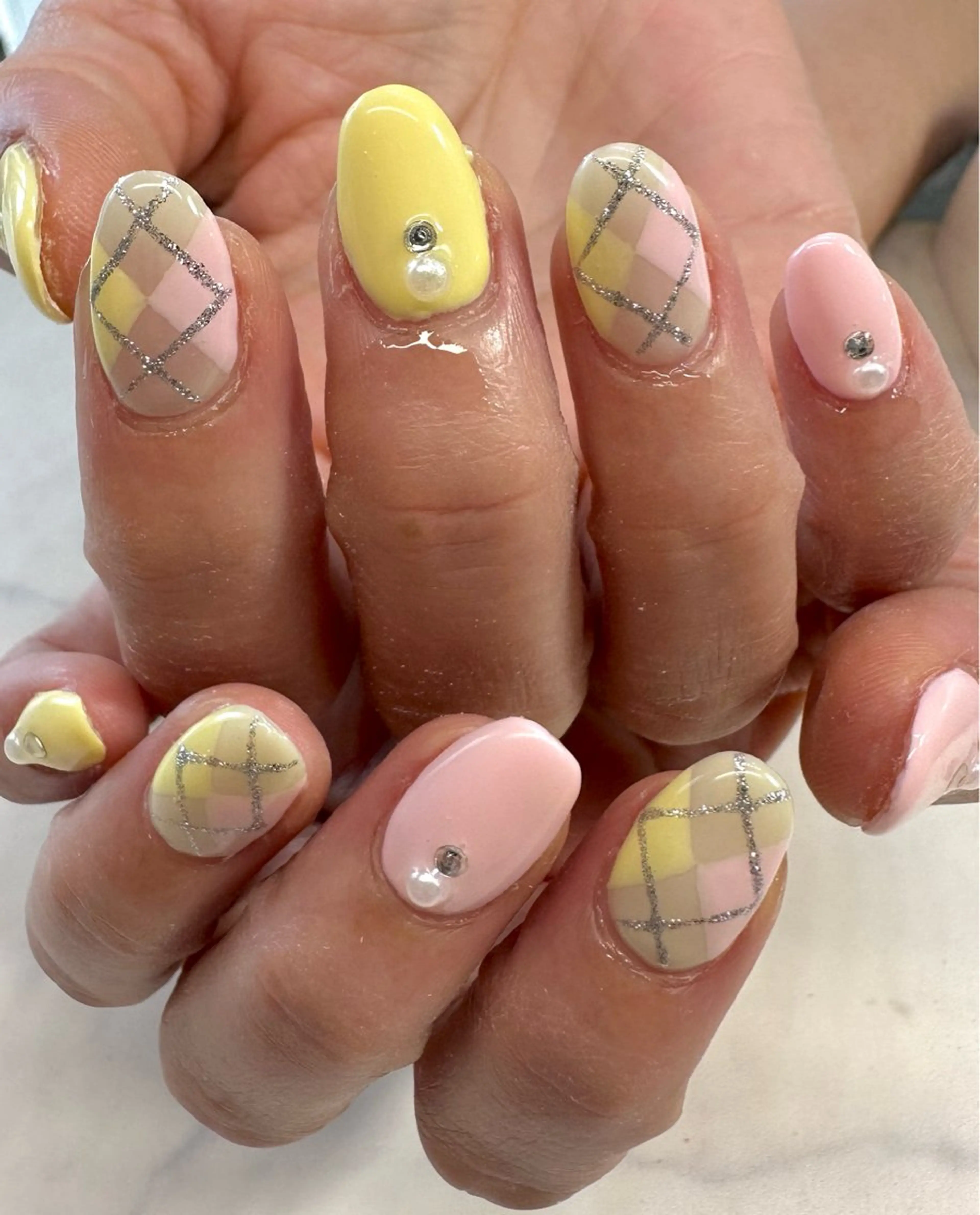 ネイル Nail Salon Three所属・堀江 花奈のネイルデザイン